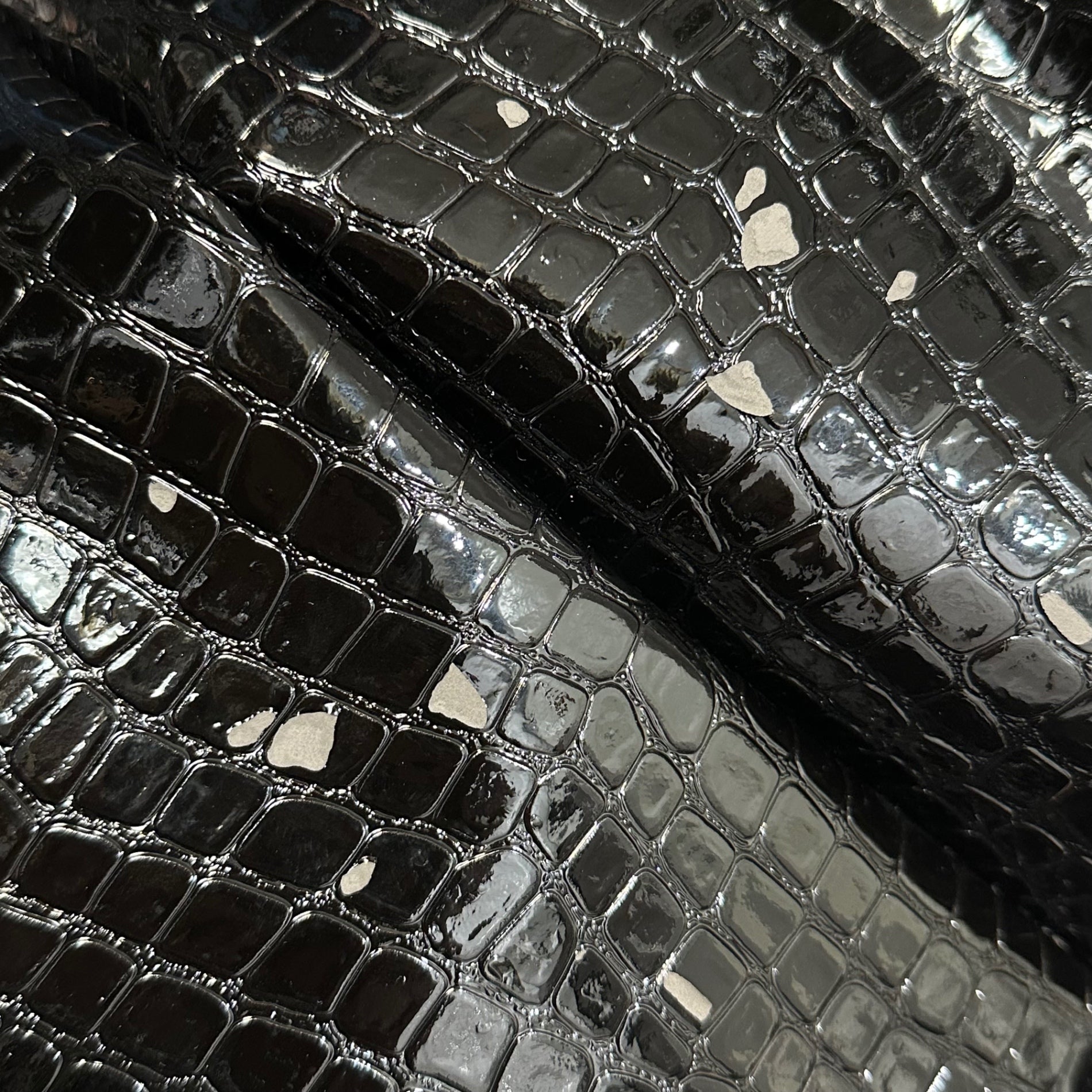 JUNYA WATANABE COMME des GARCONS(ジュンヤワタナベコムデギャルソン) Croco-Embossed Circle Tote Bag クロコ 型押し サークル トート バッグ JO-K 205 ブラック