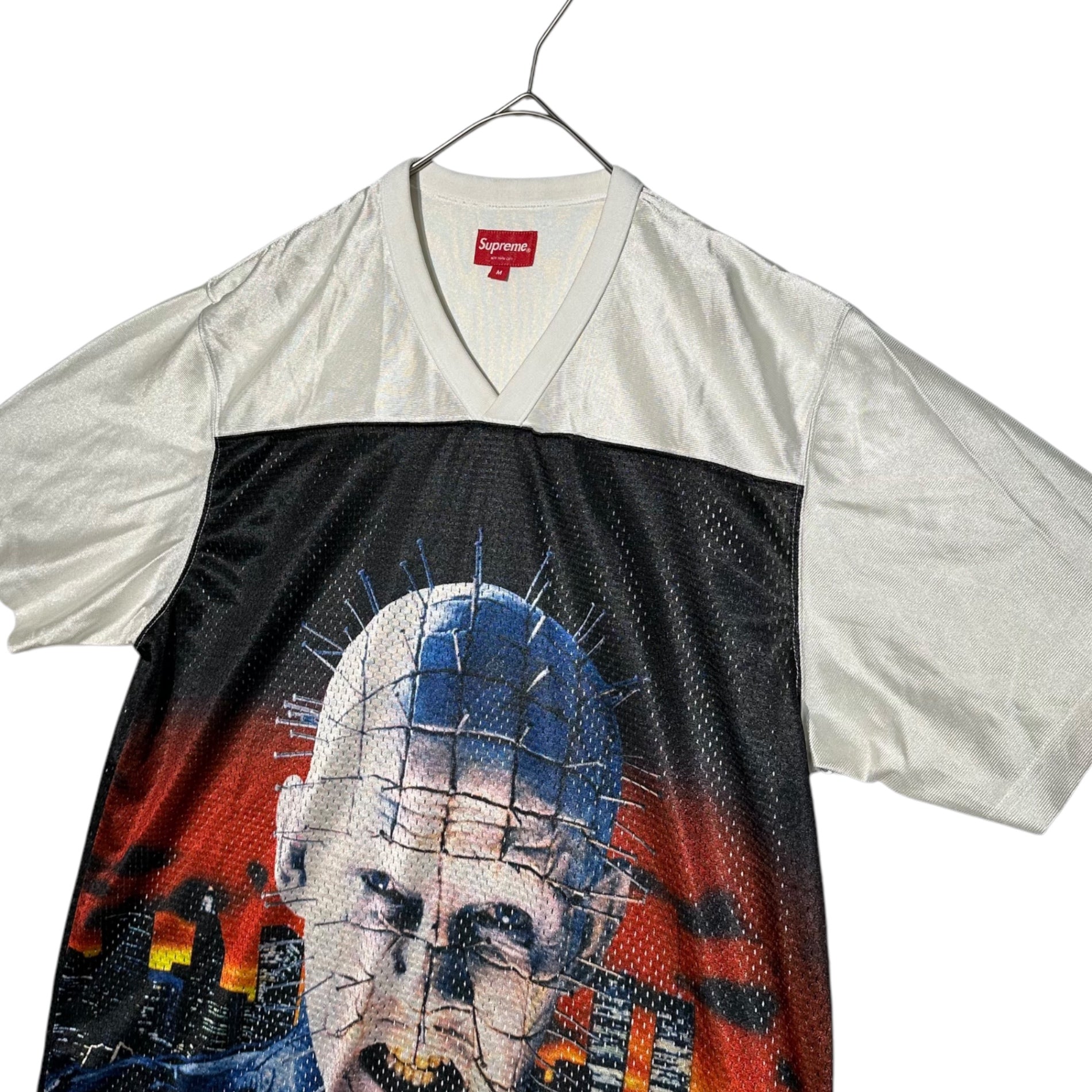 SUPREME(シュプリーム) 18SS Hellraiser Football Jersey ヘルレイザー フット ボール ジャージ M ホワイト×ブラック コラボ ゲーム シャツ Tシャツ 半袖