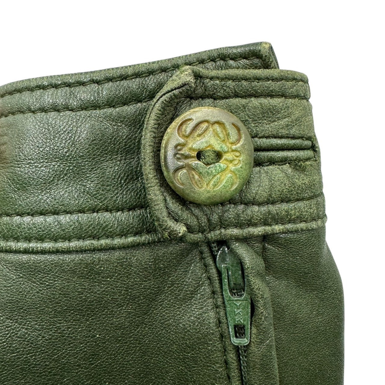 LOEWE(ロエベ) leather trapezoid skirt レザー 台形 スカート ダークグリーン