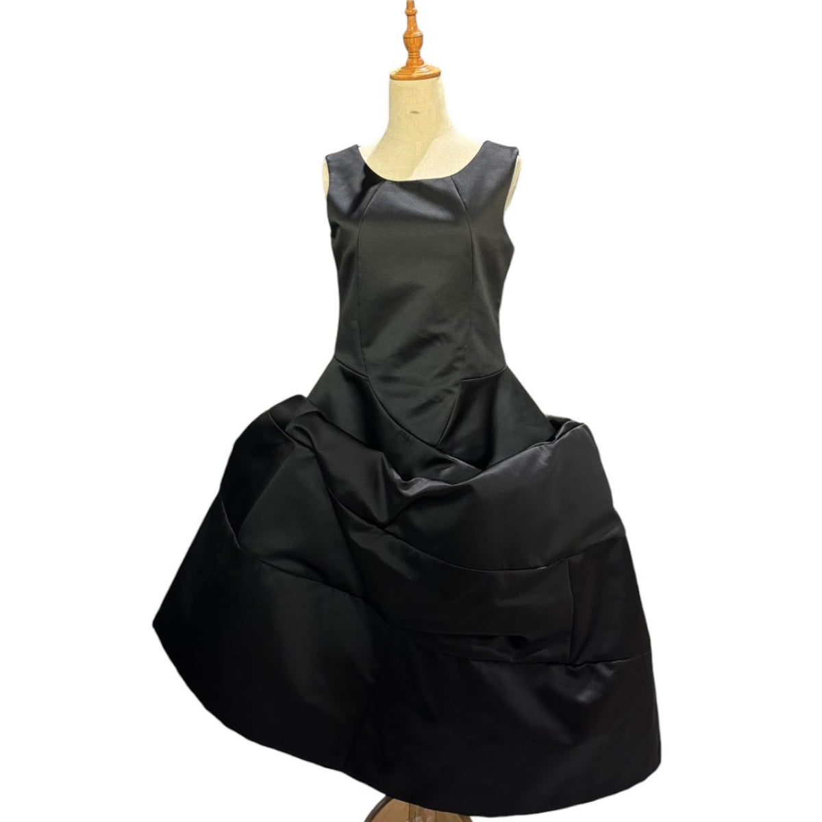 COMME des GARCONS(コムデギャルソン) 2026SS Polyester-Voluminous Sleeveless Dress エステル ボリューム ノースリーブ ワンピース GQ-O007 S ブラック AD2025