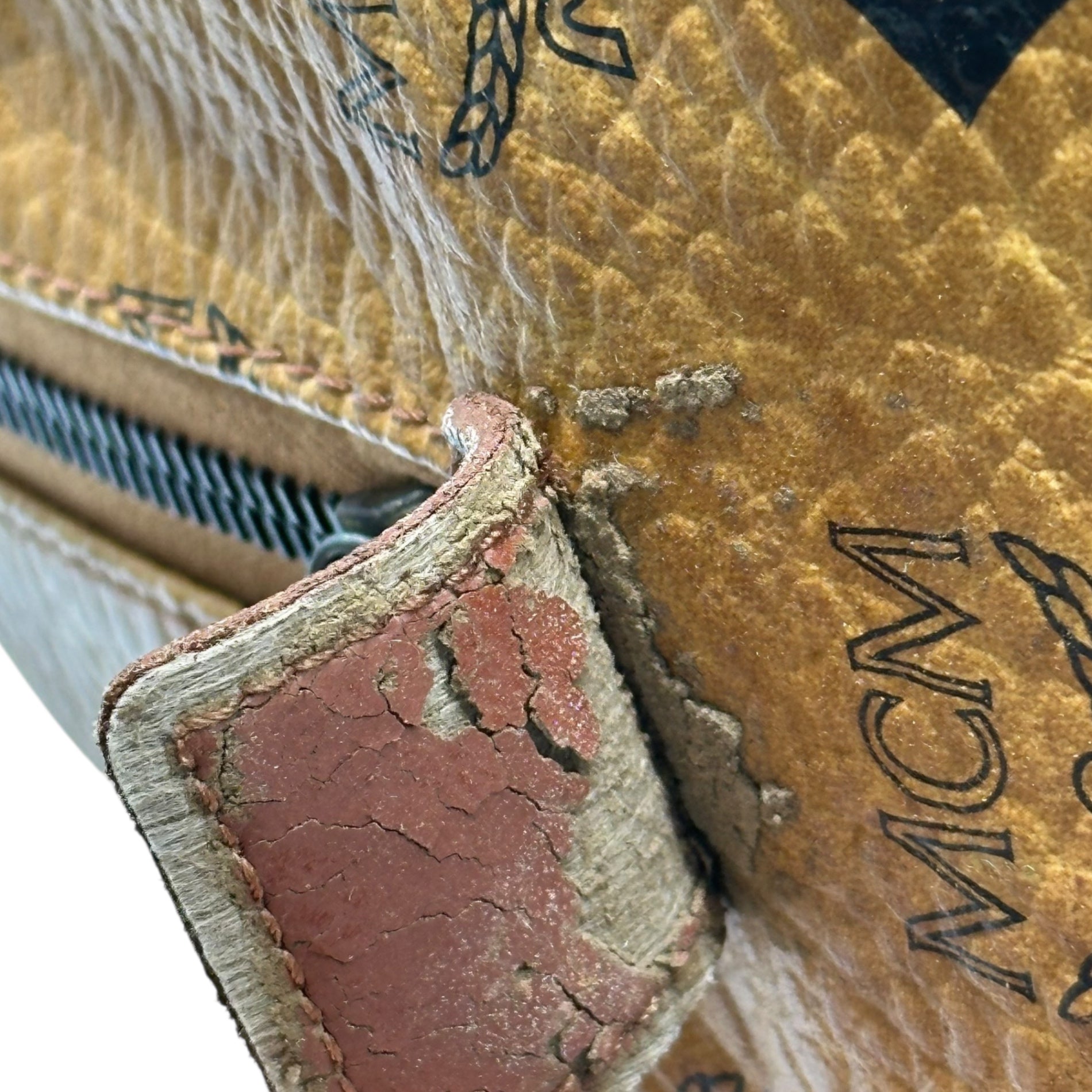 MCM(エムシーエム) 2way Shoulder Mini Boston Bag ショルダー ミニ ボストン バッグ ブラウン ririジップ