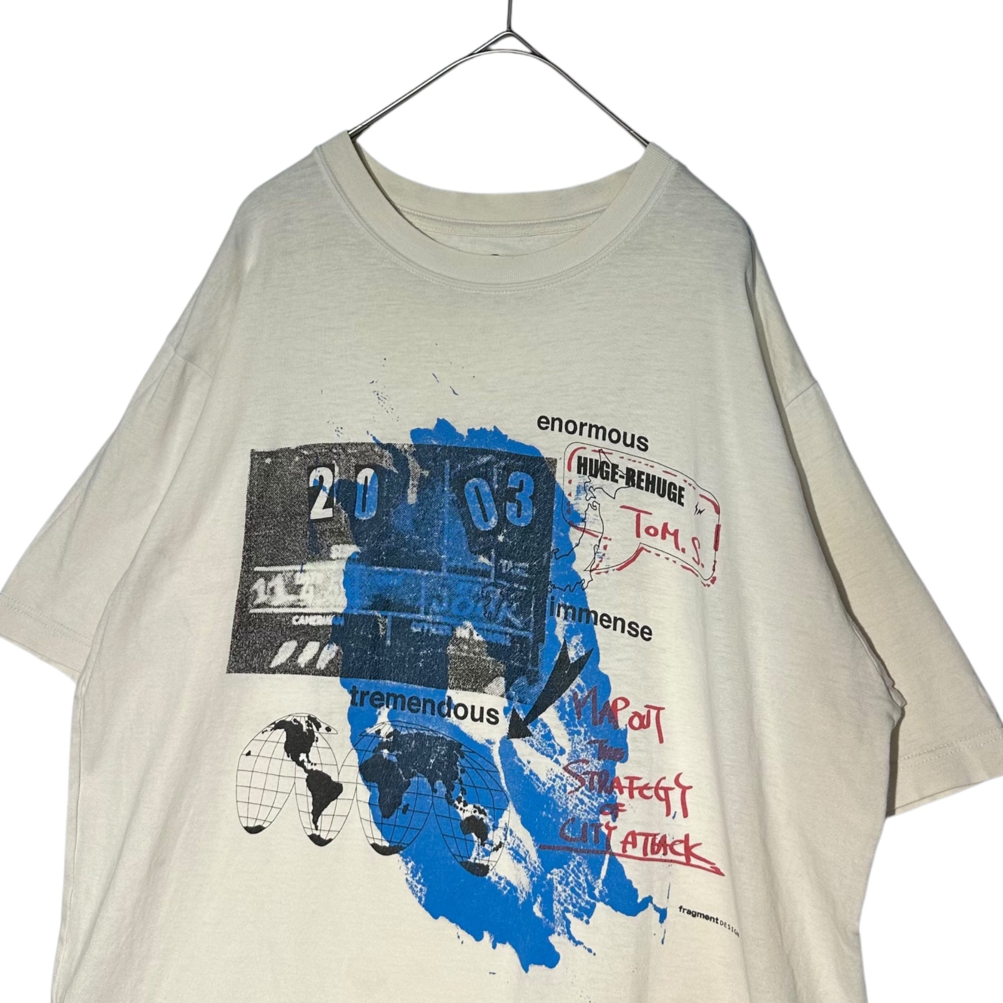 HUgE × FRAGMENT DESIGN(ヒュージ × フラグメントデザイン) Lottery initial print T-shirt 抽選 初期 プリント Tシャツ ホワイト×ブルー