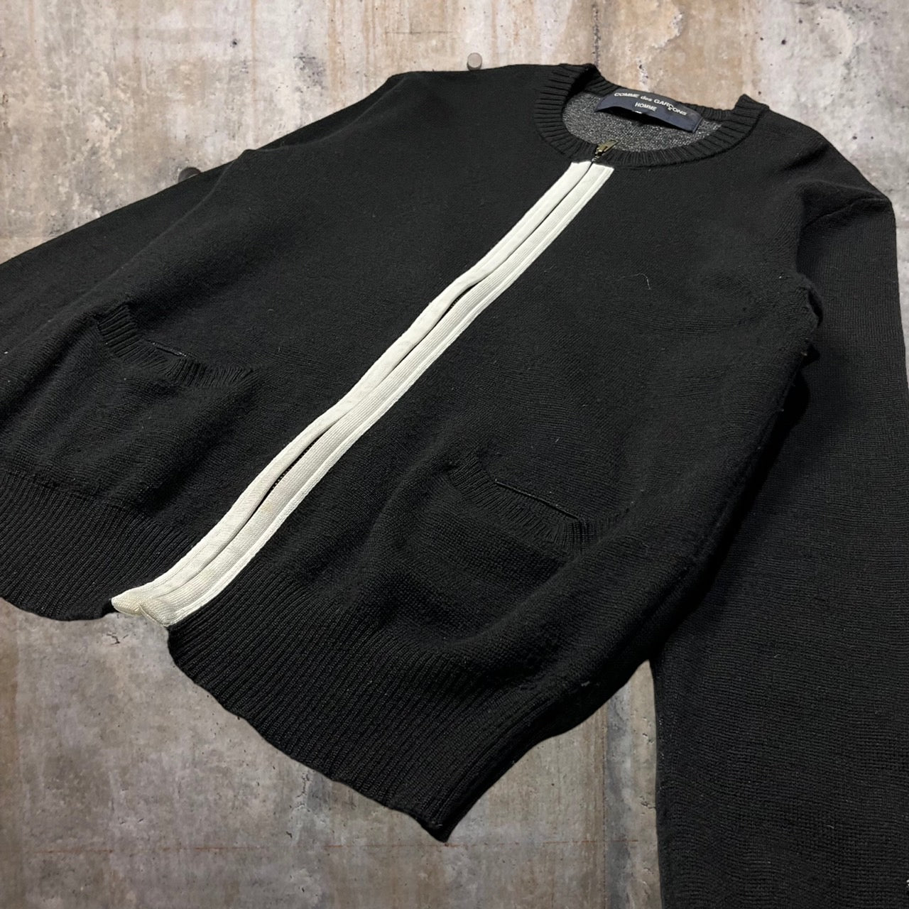 COMME des GARCONS HOMME(コムデギャルソンオム) 05AW ”C.G.D.H.”back logo zip cardigan/バックロゴジップカーディガン HP-N017 SIZE M ブラック×ホワイト AD2005