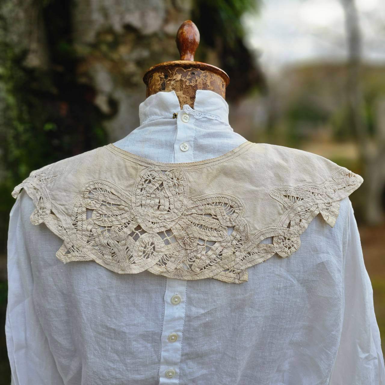 Euro vintage(ヨーロッパヴィンテージ) cottonlinen batten lace collar コットンリネンのバテンレースのつけ襟 未使用に近い/後染め加工 ベージュ