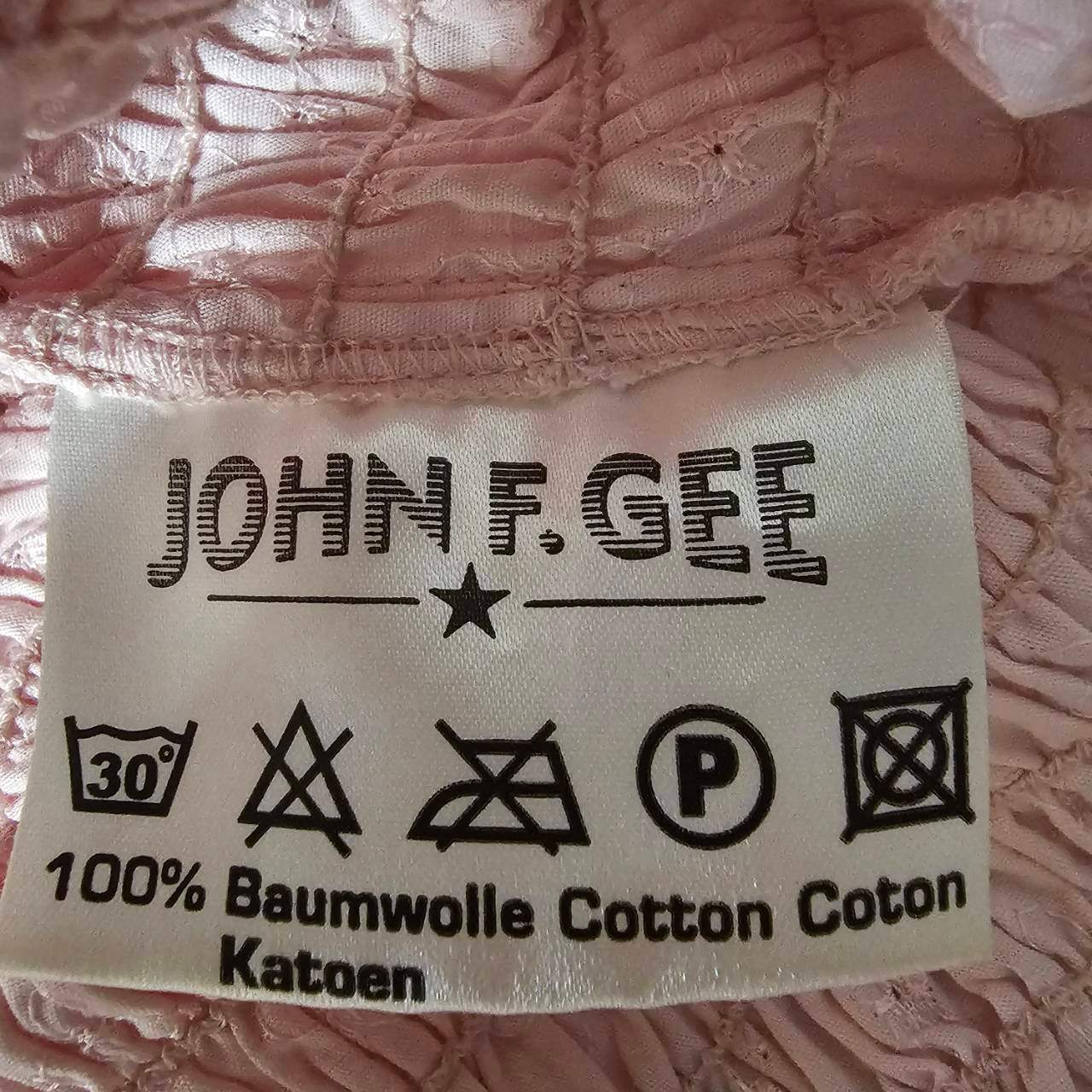 Euro vintage(ヨーロッパヴィンテージ) 80~90's pale pink floral smocking top 淡いペールピンクな花柄スモッキングシャーリングブラウス (S~M程度) ピンク