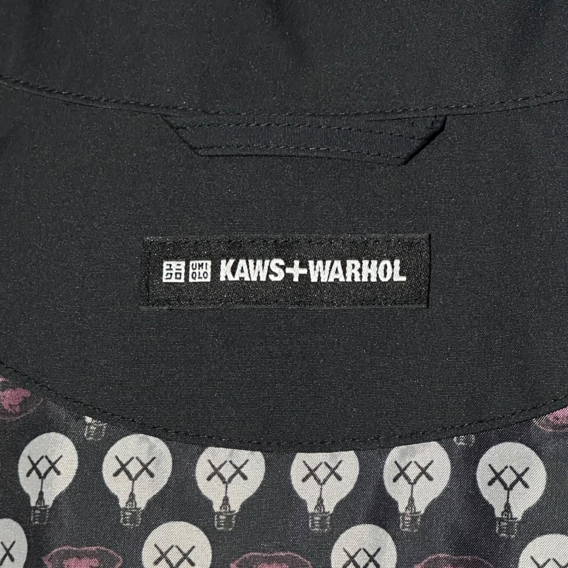 UNIQLO×KAWS×Warhol(ユニクロ×カウズ×アンディーウォーホル) Collaboration Water-Repellent Coach Jacket コラボ はっ水コーチジャケット L ネイビー