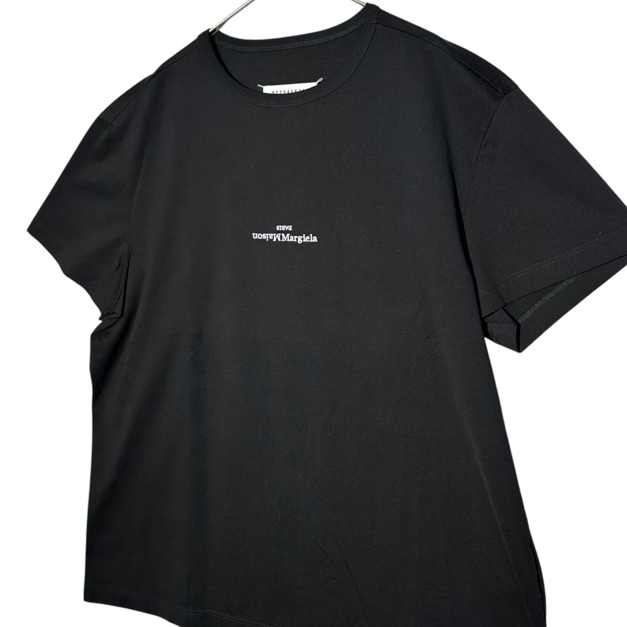MAISON MARGIELA(メゾンマルジェラ) 20AW Inverted Logo Embroidery T-Shirt 逆さロゴ 刺繍 Tシャツ S30GC0701 48(M程度) ブラック