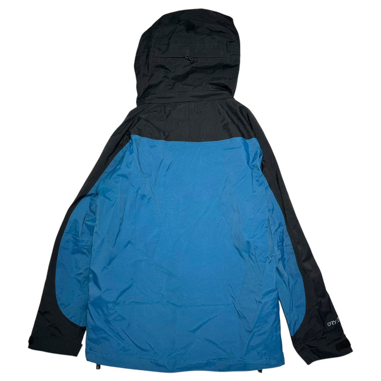MOUNTAIN HARD WEAR(マウンテンハードウェア) commitment jacket コミットメント ジャケット OE7235 S ブラック×ブルー マウンテンパーカー アウトドア 登山 参考定価41,250円