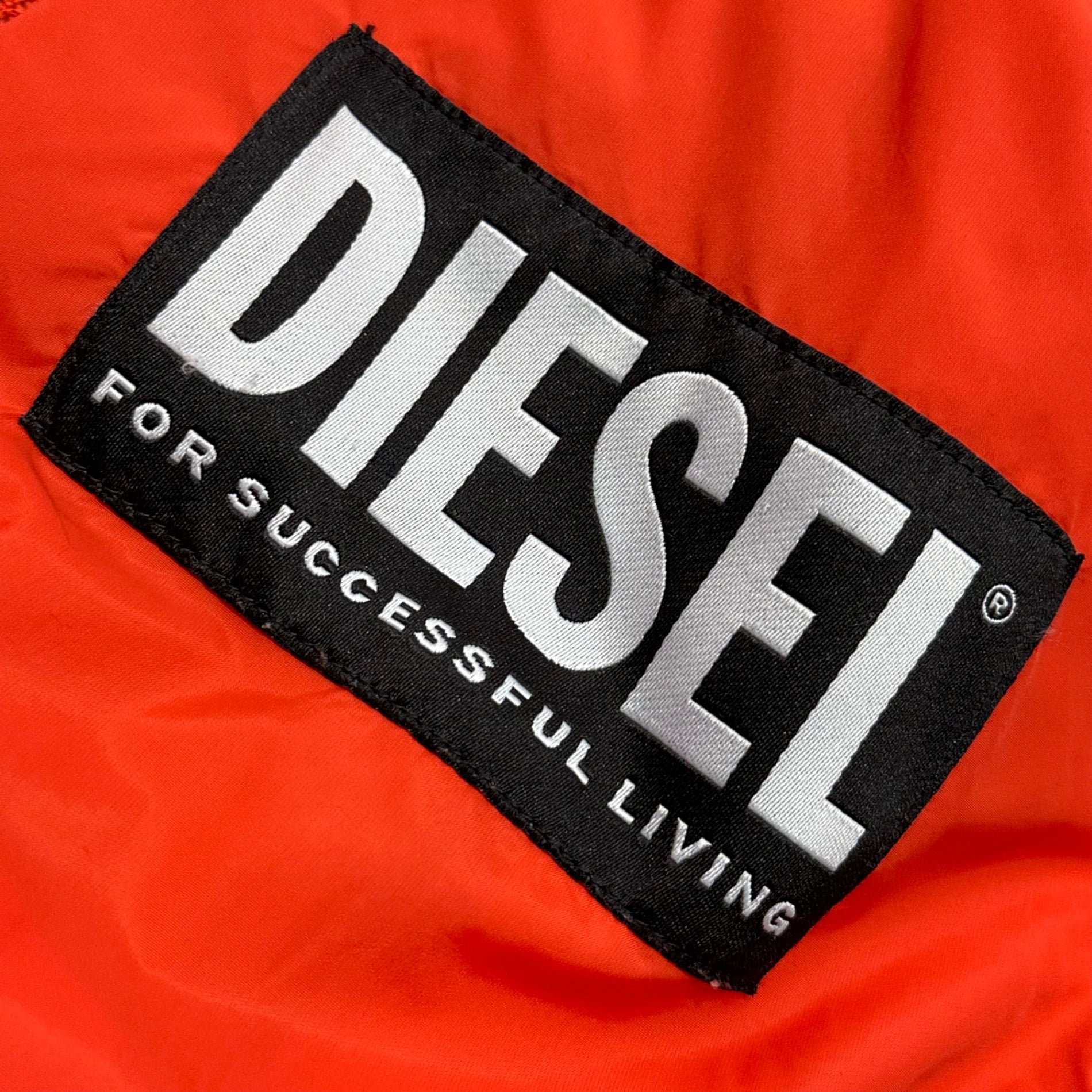 DIESEL(ディーゼル) 22SS J-OHLEN 2WAY MILITARY VEST JACKET ミリタリー ベスト ジャケット A062170JKKH L アイボリー ブルゾン