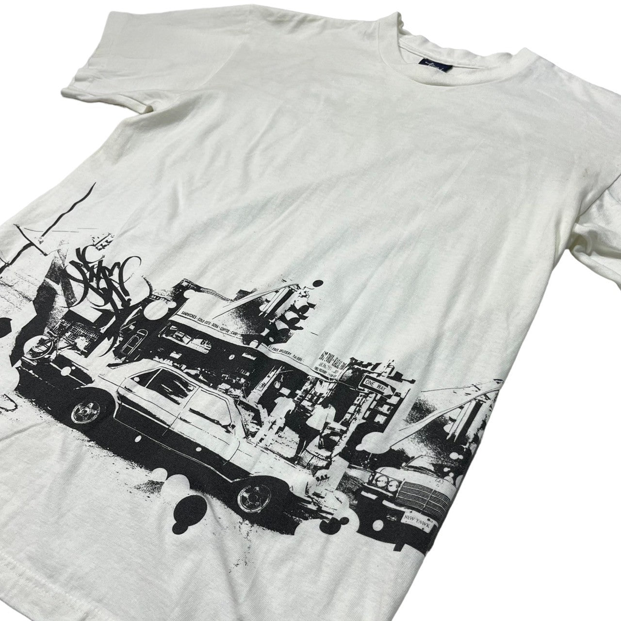 STUSSY(ステューシー) 90’s~00's landscape painting with cars 車 景色 Tシャツ 紺タグ SIZE M ホワイト×ブラック 90~00年代 OLD STUSSY