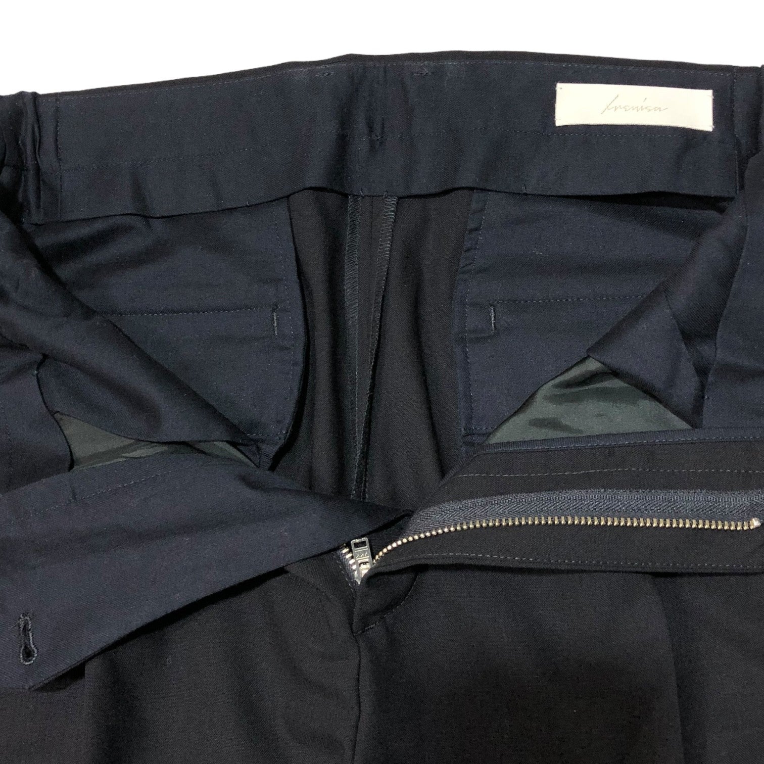 IRENISA(イレニサ) 23SS 2 TUCK WIDE PANTS 2タック ワイドパンツ スラックス IH-23SS-P018-MT SIZE 2(M) ダークネイビー