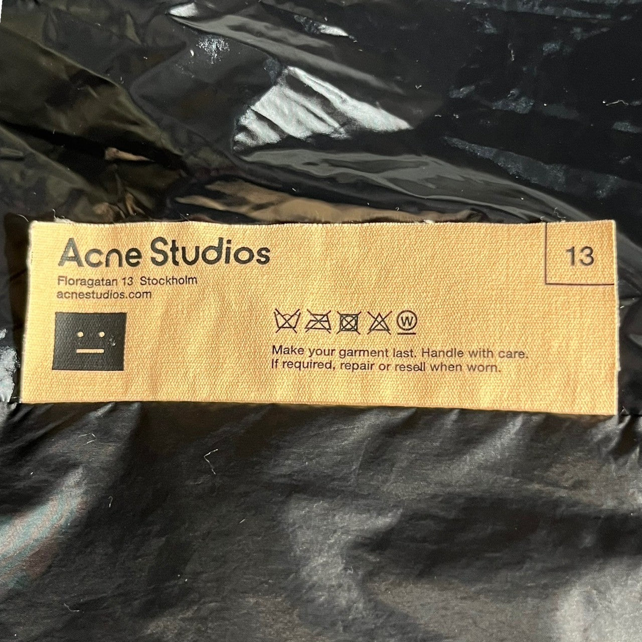 Acne Studios(アクネストゥディオズ) PADDED FACE COAT 中綿 ベルテッド ロング コート FA-UX-OUTW000054 S ブラック