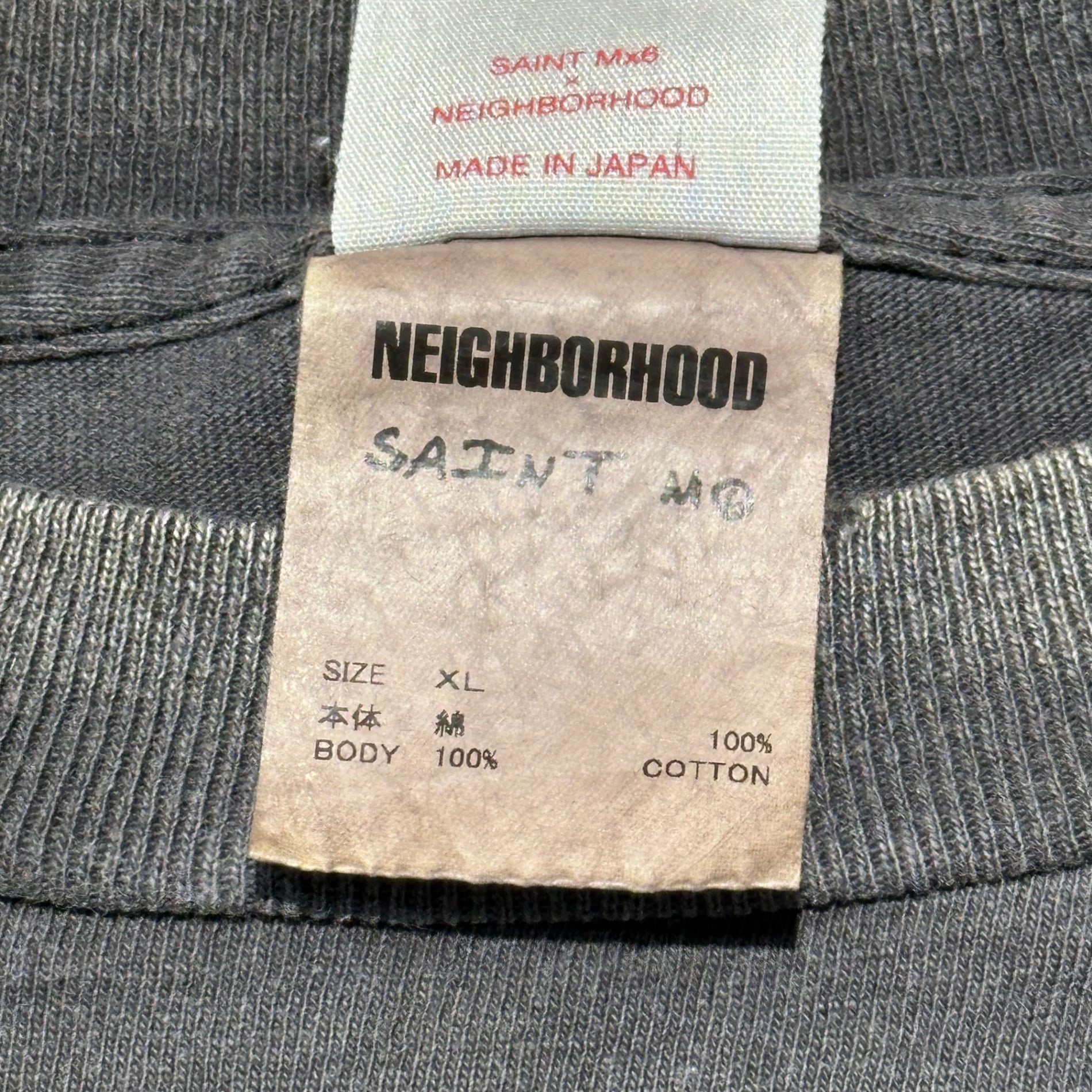 SAINT MICHAEL×NEIGHBORHOOD(セントマイケル×ネイバーフッド) 25SS NH_SS TEE/STHD. PRAY/BLACK ヴィンテージ加工 Tシャツ SM-HR8-0000-C68 XL ブラック