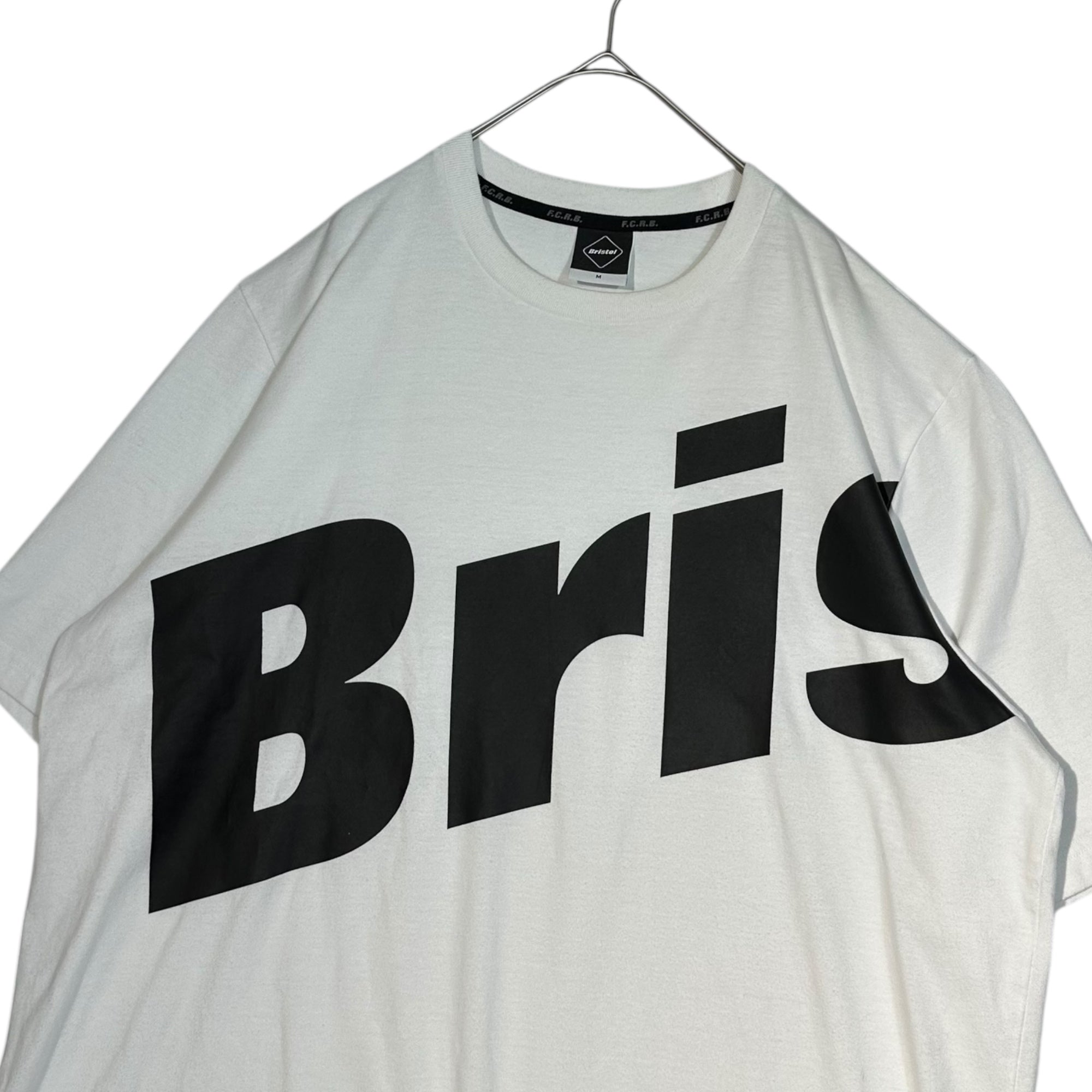F.C.Real Bristol FCRB(エフシーレアルブリストル) S/S RELAX FIT BIG BRIS LOGO リラックス フィット ロゴ プリント 半袖 Tシャツ FCRB-220062 M ホワイト×ブラック