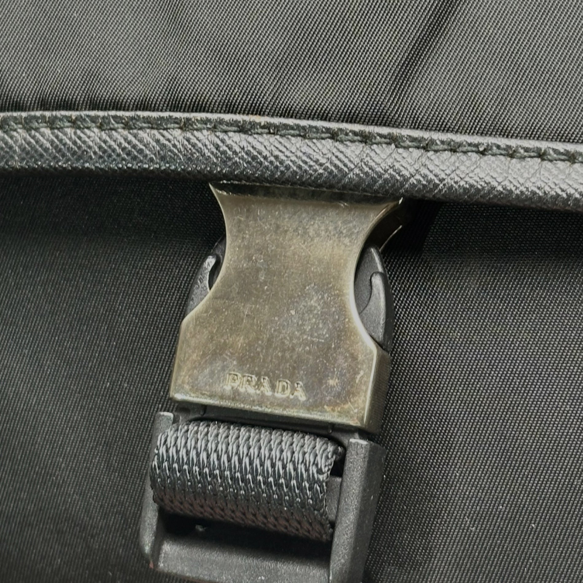 PRADA(プラダ) BORSA A TRACOLLA Messenger Bag ナイロン メッセンジャー バッグ VI158M ブラック ショルダー バッグ