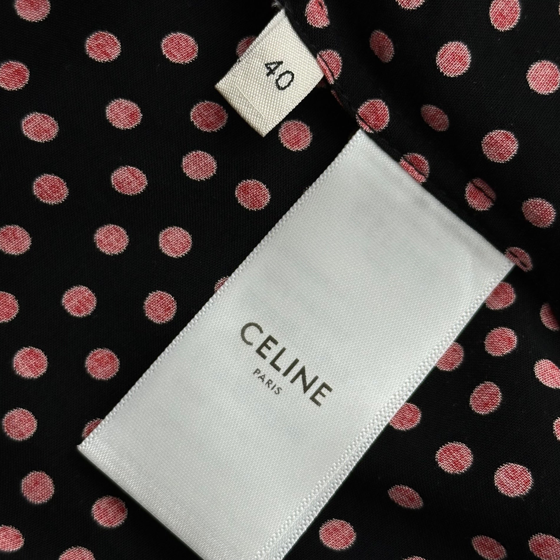 CELINE(セリーヌ) 2020SS By Hedi Slimane CLASSIC SHIRT IN DOT PRINTED VISCOSE オープンカラー ドット レーヨン 半袖 シャツ 2C036962H 40 ブラック×レッド エディ期