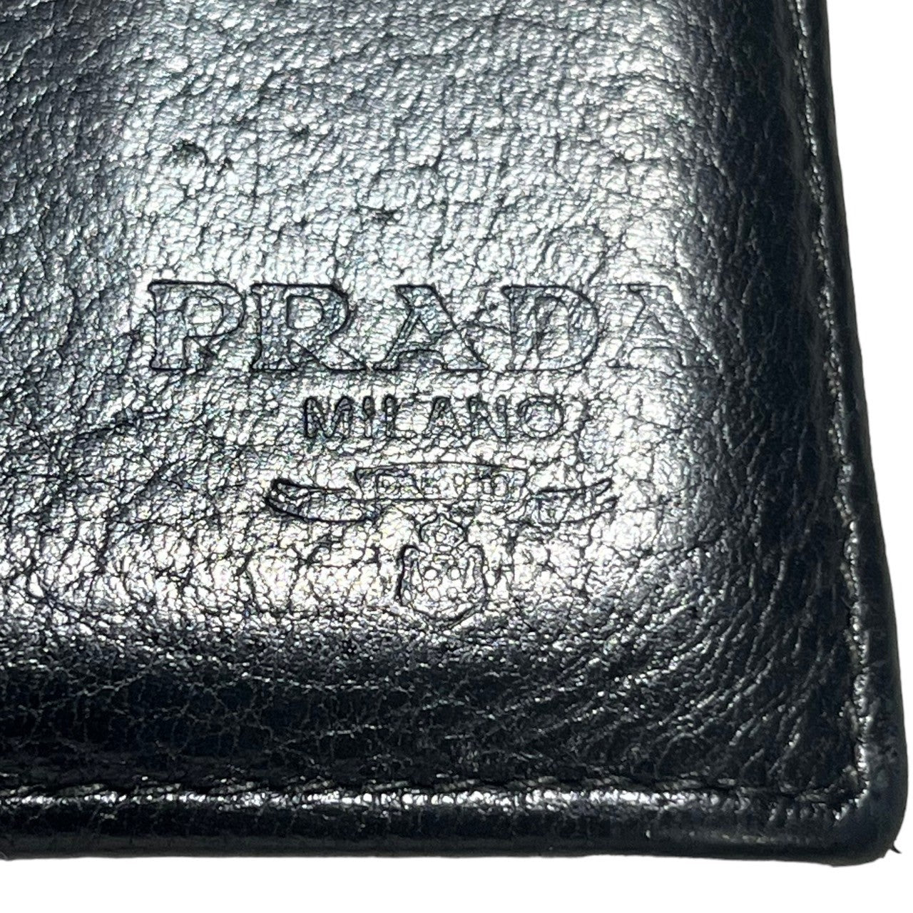 PRADA(プラダ) bifold leather wallet 2つ折り レザー 財布 2M0738 ブラック ロゴ 本革