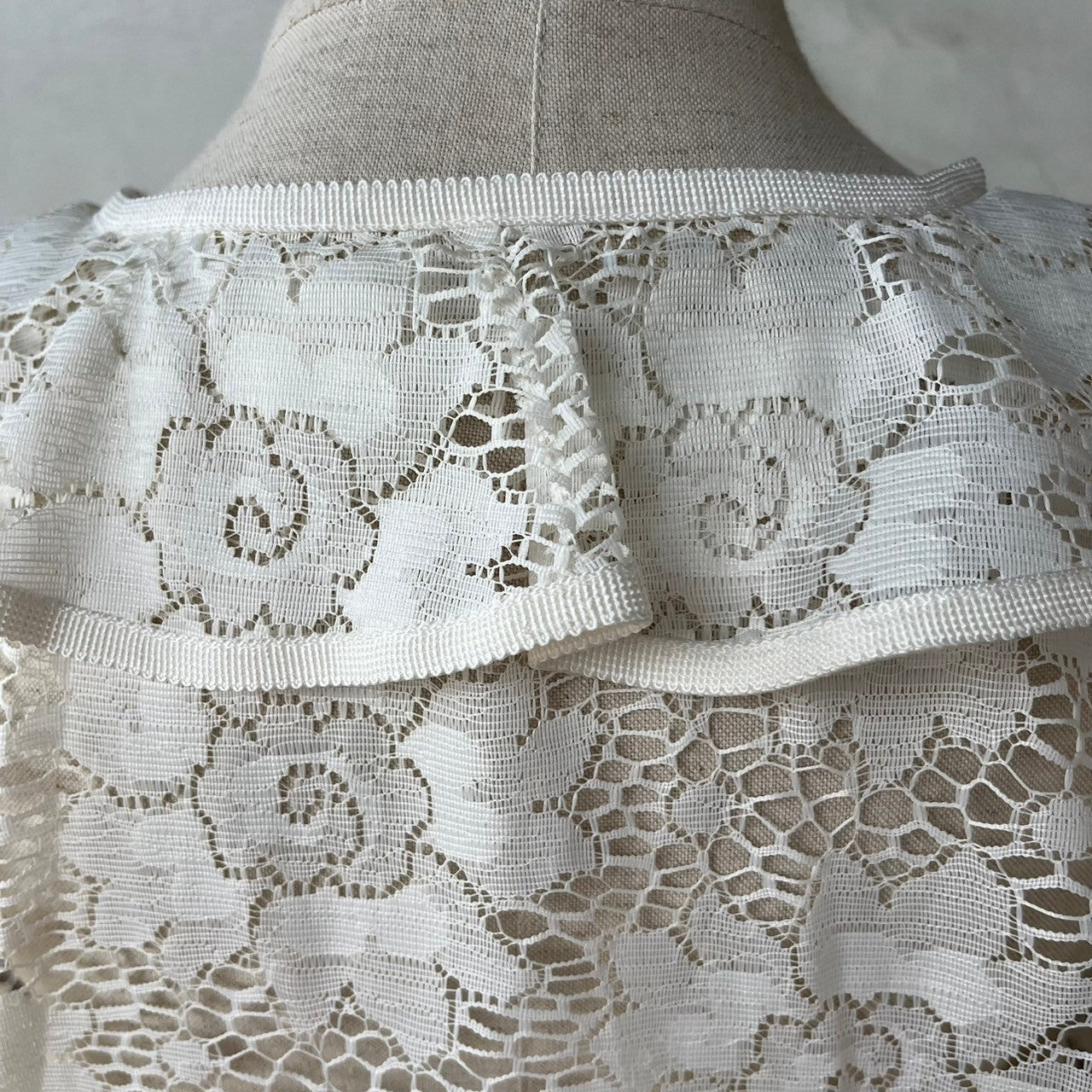 vintage(ヴィンテージ) 80'~90's all lace flower stich frill blouse 総レースのフラワー刺繍ブラウス 表記無し(Lサイズ程度) ホワイト