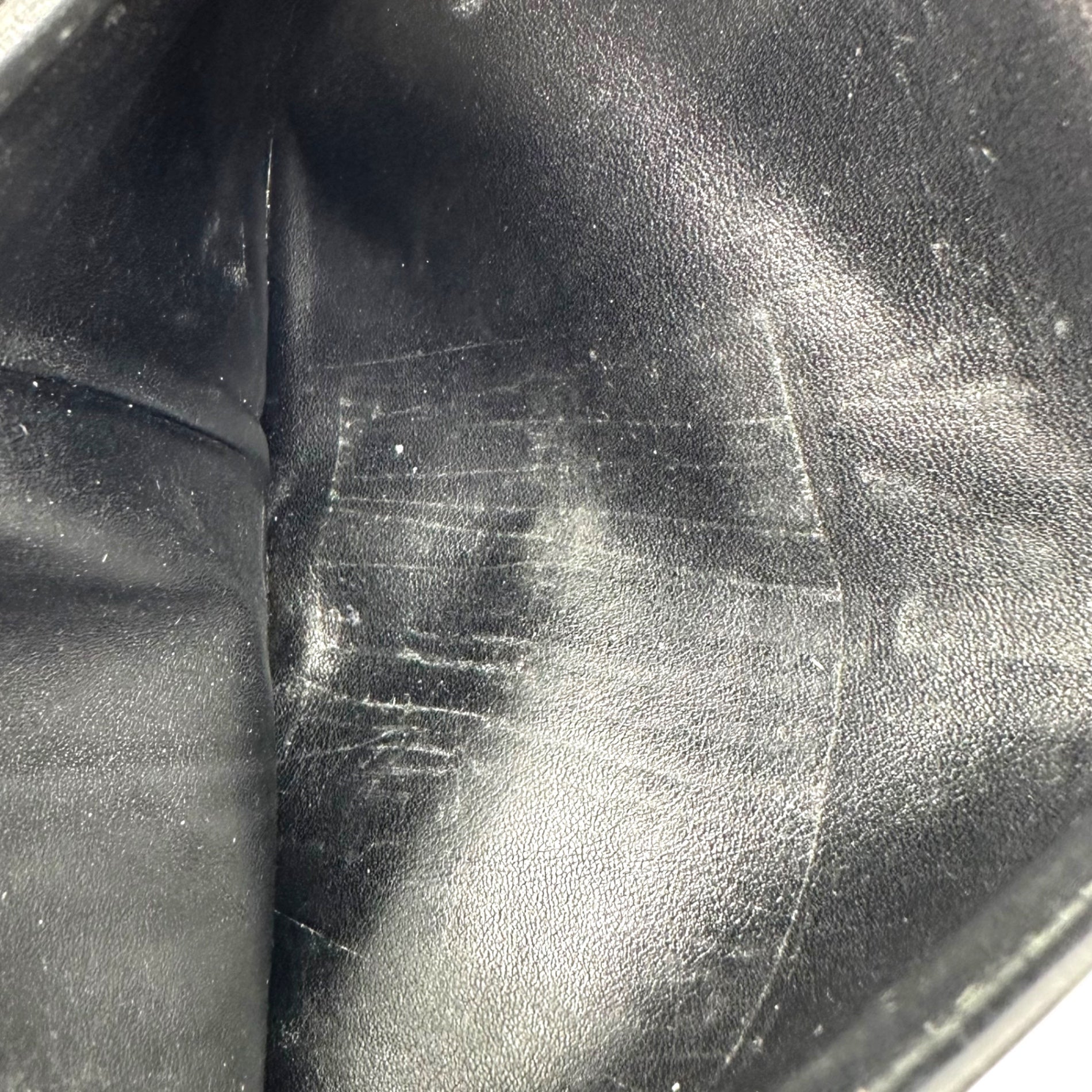 Cartier(カルティエ) Vintage gold logo gold hardware trifold wallet ヴィンテージ ゴールド ロゴ 金具 3つ折り 財布 ブラック