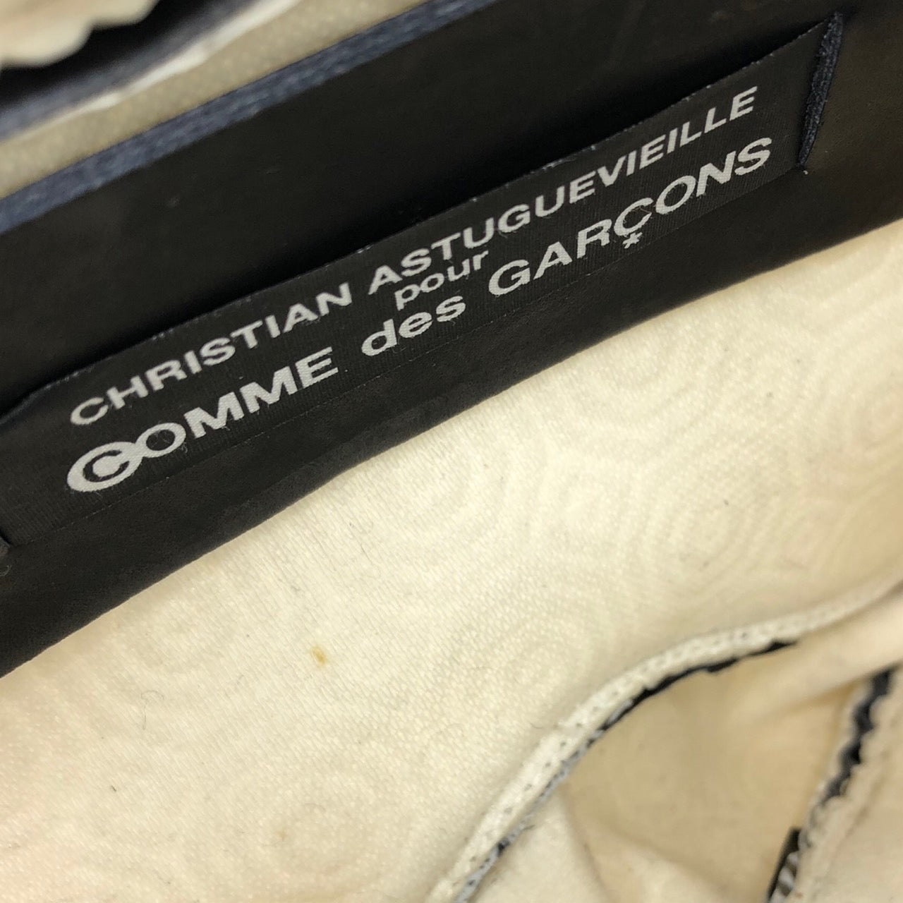 CHRISTIAN ASTUGUEVIEILLE pour COMME des GARCONS(クリスチャン アストゥグヴィエイユプールコムデギャルソン) PVCレースハンドバッグ/コラボ/稀少/パリ/アーティスト/2013's アイボリー 汚れ有