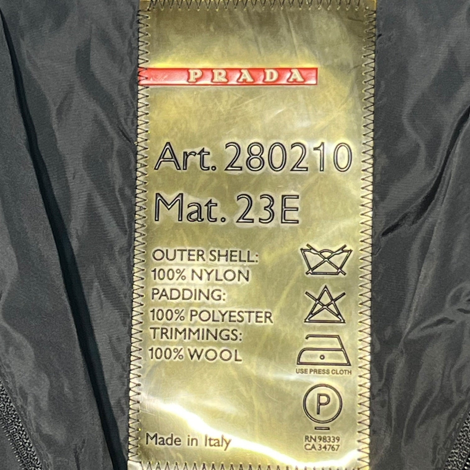 PRADA SPORT(プラダスポーツ) 00's Padded hooded nylon jacket 中綿 フーデット ナイロン ジャケット 38(M程度) ブラック Y2K テック アーカイブ