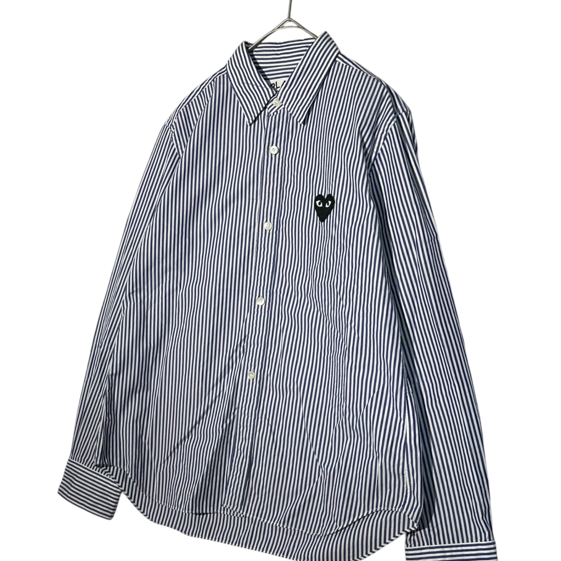 PLAY COMME des GARCONS(プレイコムデギャルソン) One-Point Logo Striped Shirt ワンポイント ロゴ ストライプ シャツ ハート AZ-B007 L ブルー AD2019/8