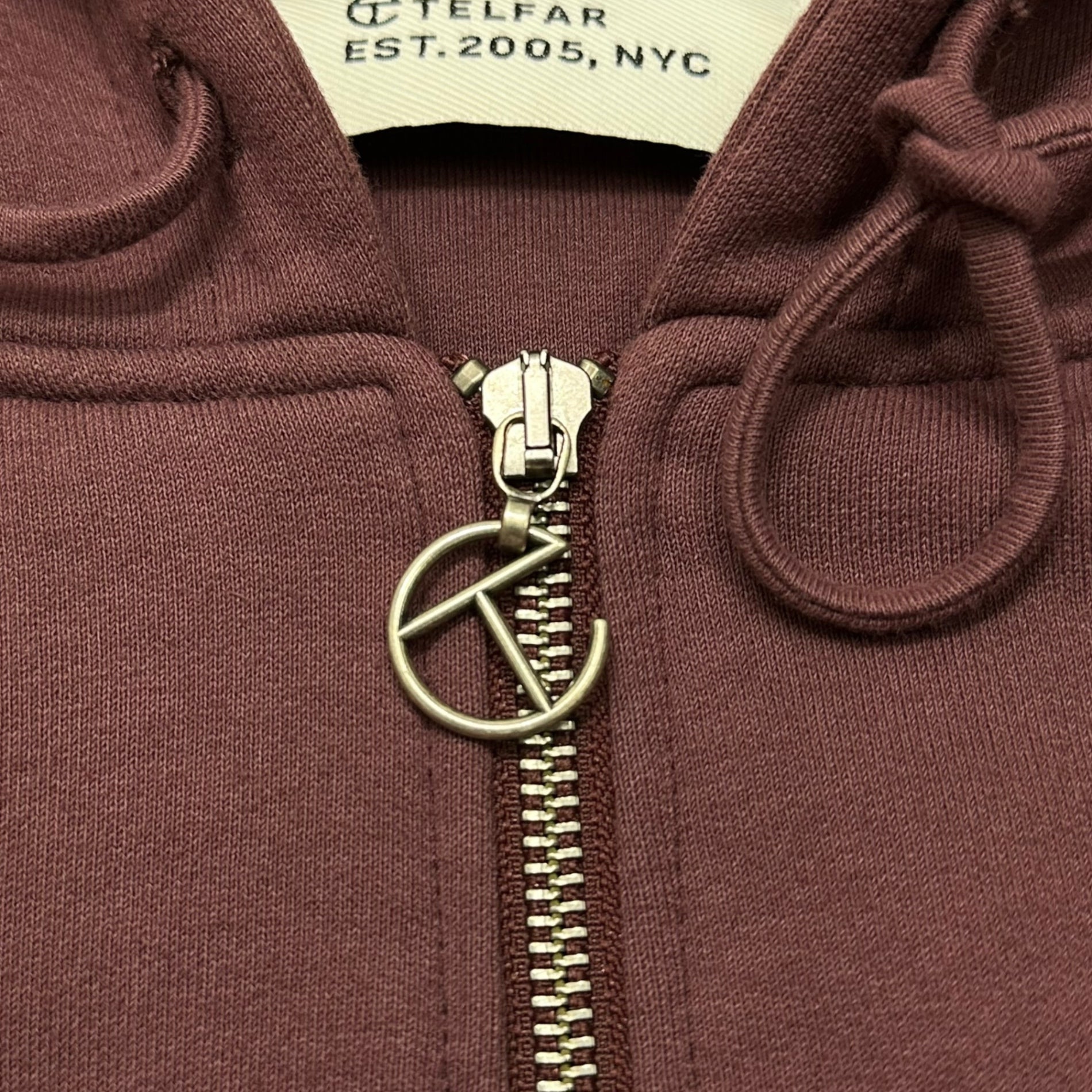 TELFAR(テルファー) Insulated Docking Zip-Up Hoodie 中綿 ドッキング ジップアップ パーカー フーディ fw20-pf-03-0xbl FREE バーガンディ×ブルー