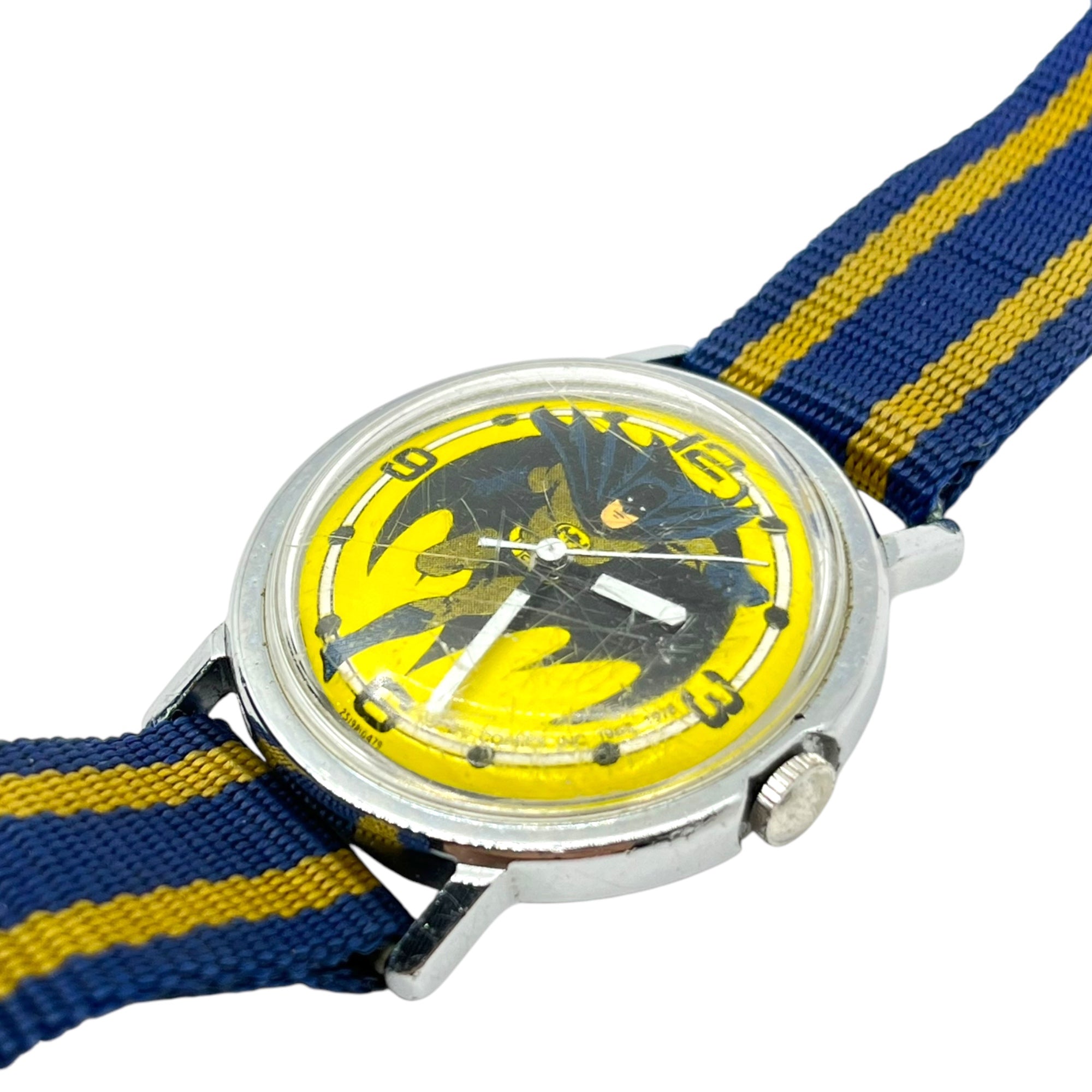 VINTAGE(ヴィンテージ) 70's batman manual winding watch バットマン 手巻き 腕時計 レトロ ヴィンテージ イエロー 年代物の為、全体的に傷有