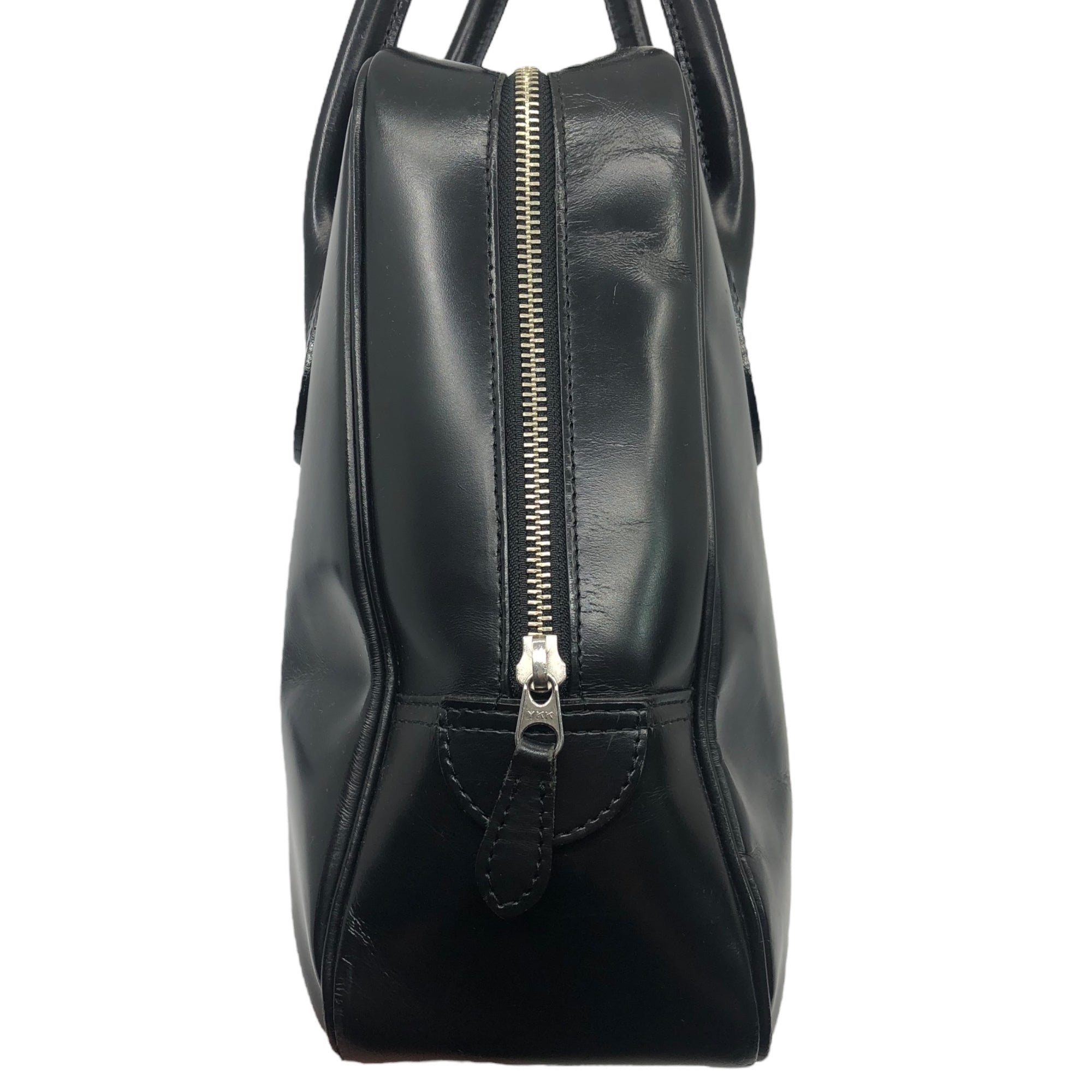 COMME des GARCONS(コムデギャルソン) Aoyama limited leather trapezoid bag 青山限定 レザー台形バッグ 牛革 ブラック