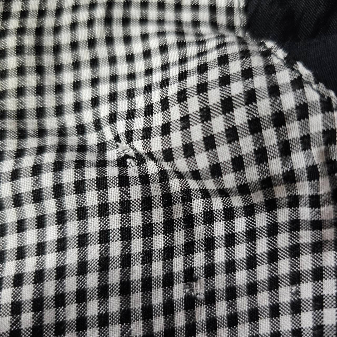 Euro vintage(ヨーロッパヴィンテージ) mono tone plaid flare sleeve blouse with black button モノトーンなチェック柄と黒ボタンのフレアスリーブブラウス 表記無し(M~L程度) ホワイト×ブラック