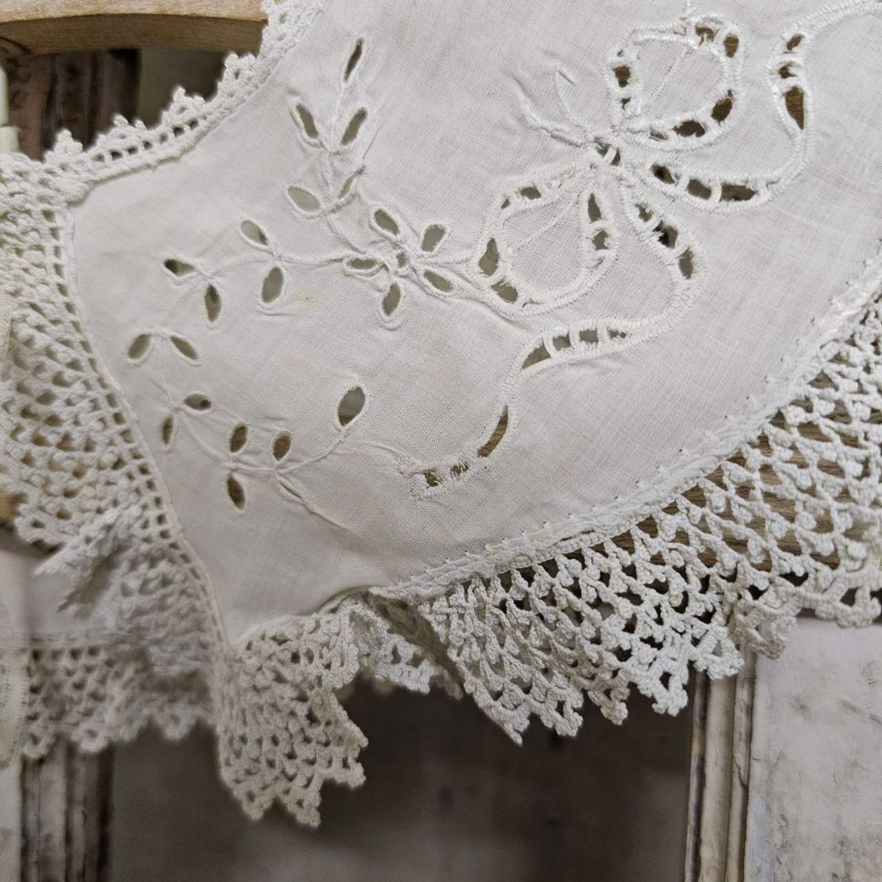 Euro antique(ヨーロッパアンティーク) France cutworklace collar フランス カットワークレースのつけ襟 ホワイト