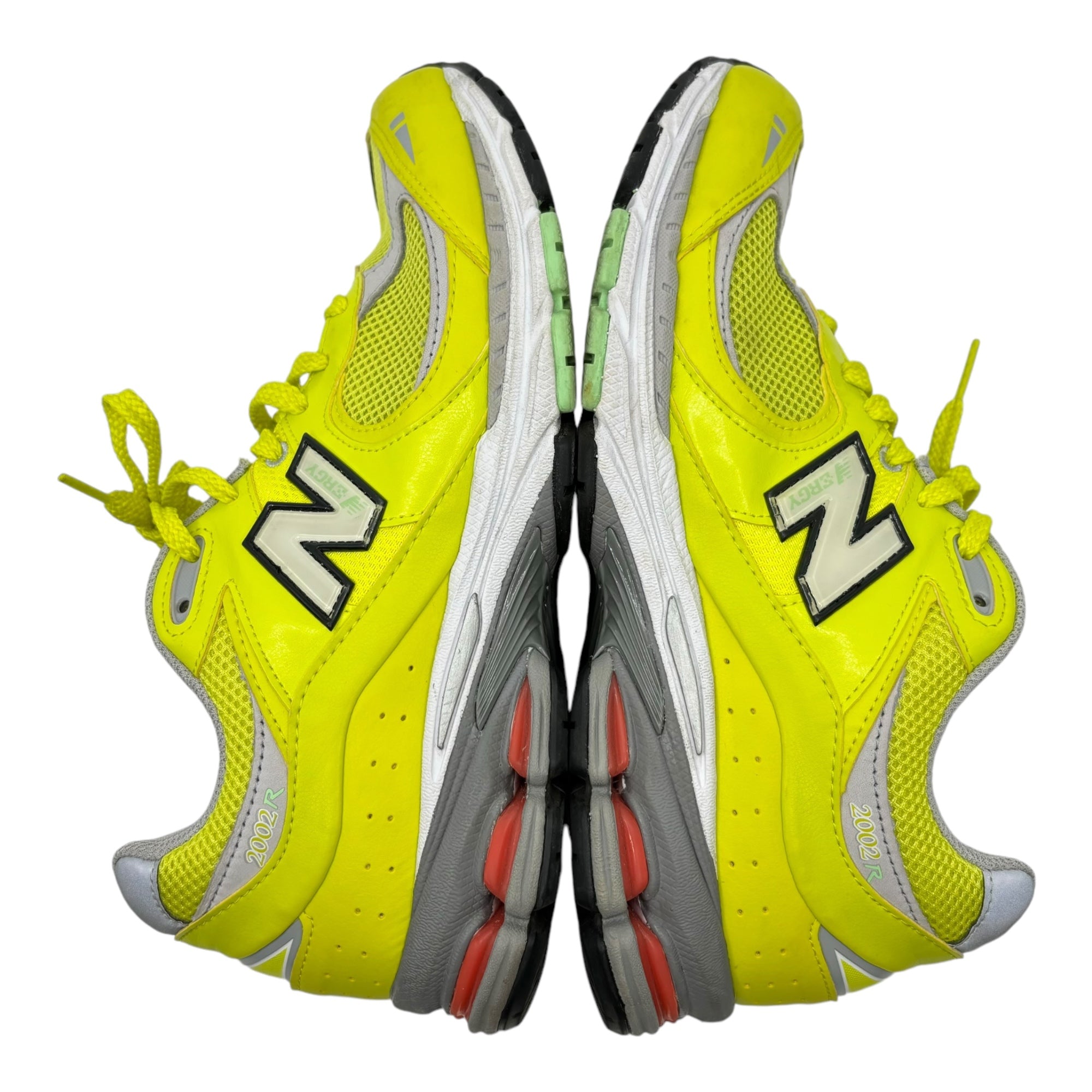 NEW BALANCE(ニューバランス) VOLT YELLOW ローカット スニーカー M2002RLC 27cm イエロー