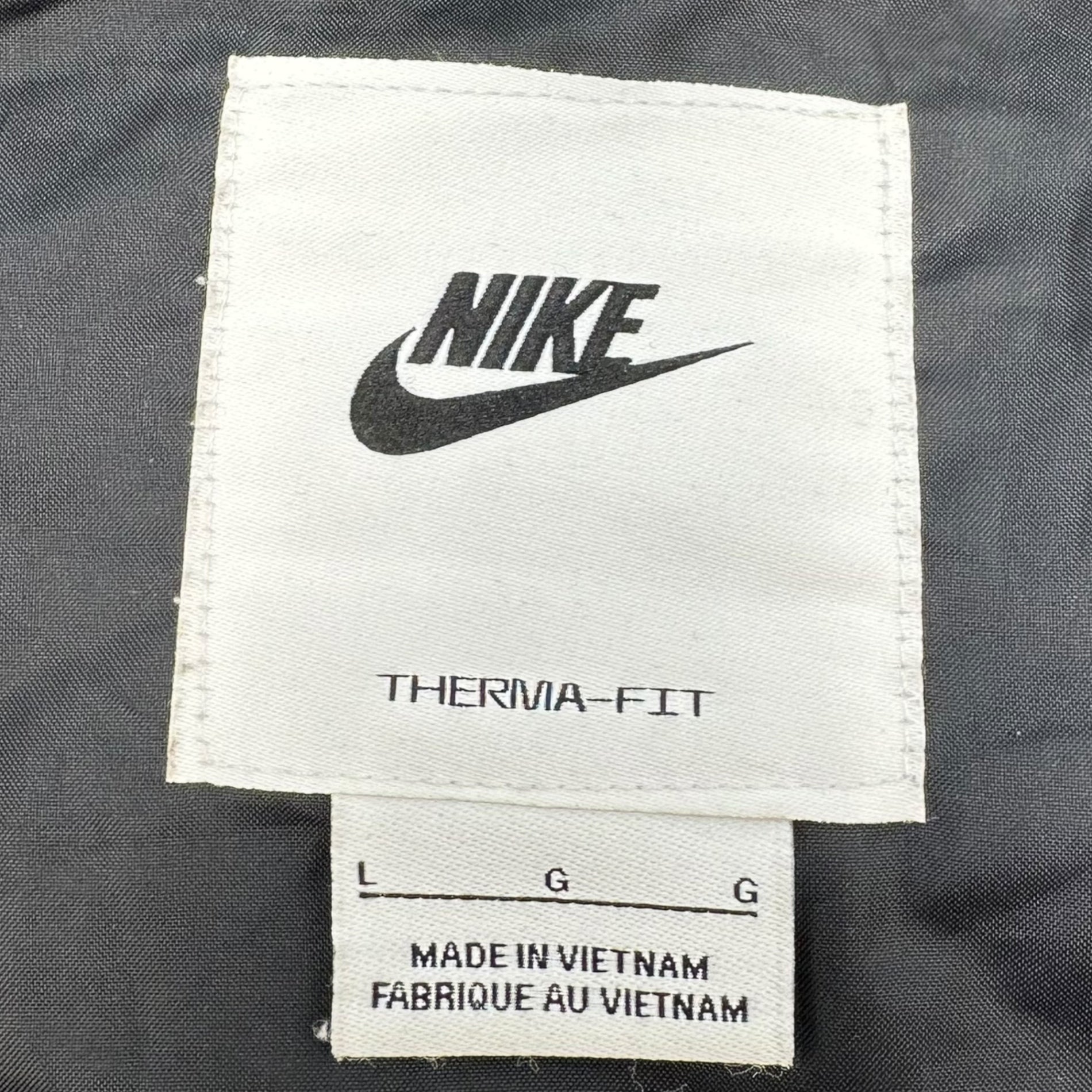 NIKE(ナイキ) Therma-FIT Windrunner Vest サーマ-FIT ウィンドランナー ダウン ベスト DQ6897-010 L ブラック