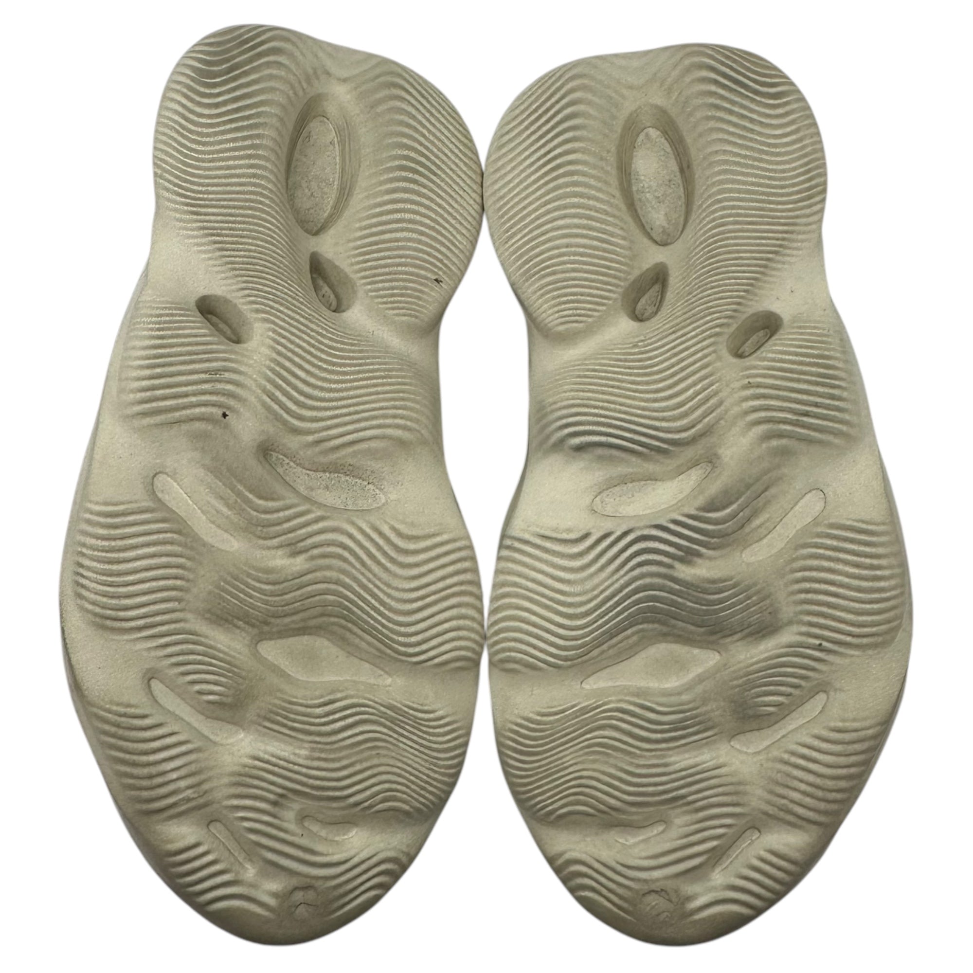 adidas(アディダス) YEEZY Foam Runner "Sand" イージーフォームランナー "サンド" FY4567 27.5cm ベージュ サンダル スニーカー 箱付