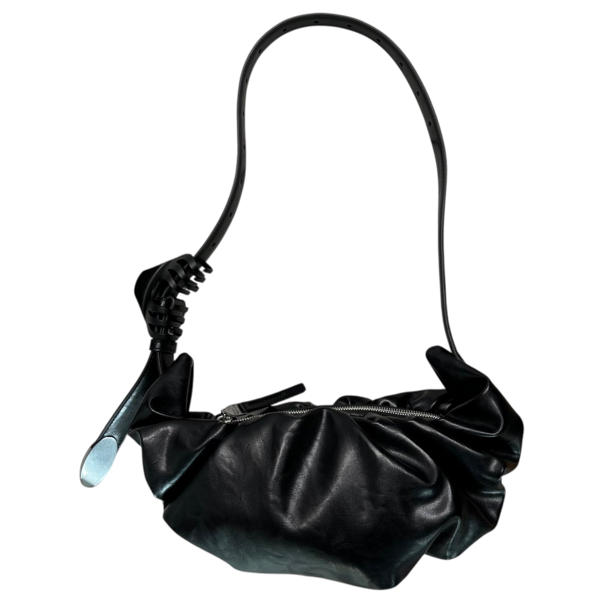 DIESEL(ディーゼル) Grab-D Hobo S ショルダー バッグ P8657 ブラック ワンショルダー ギャザー