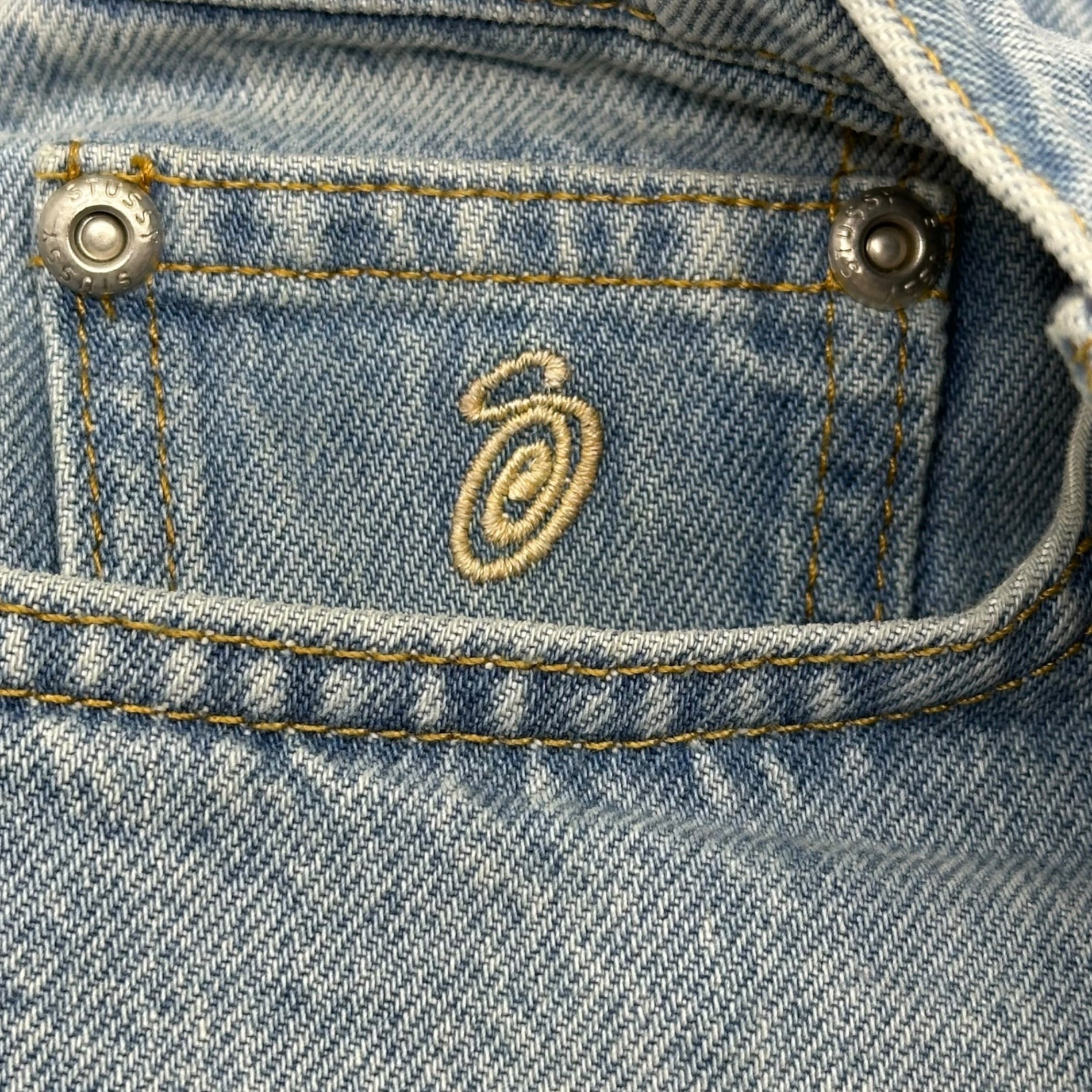 STUSSY(ステューシー) BIG OL' SHORT DENIM ビッグ ショート デニム パンツ W28 ライトインディゴ ショーツ ハーフ