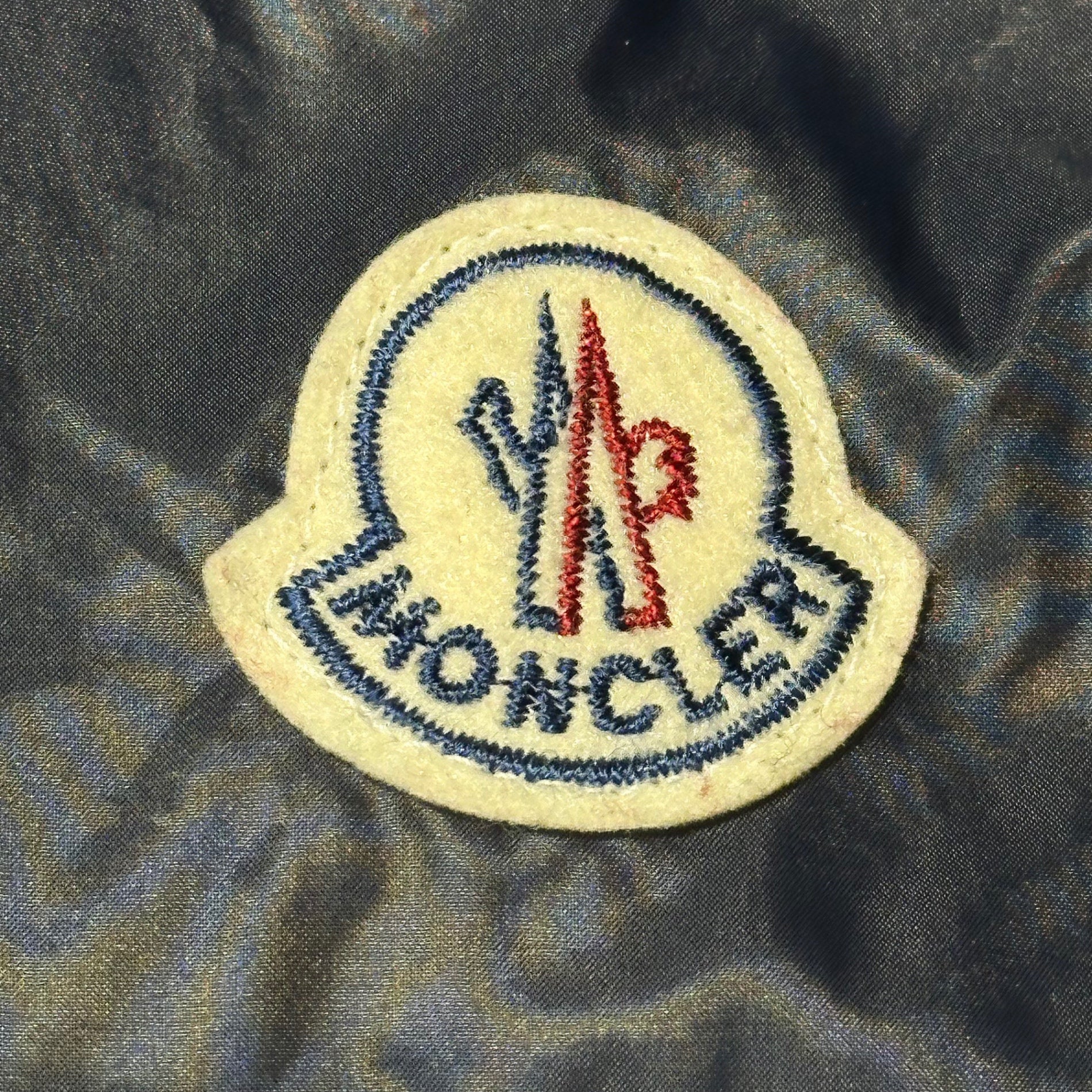 MONCLER(モンクレール) Fleece Reversible Logo Patch Decorative Zip-Up Jacket フリース リバーシブル ロゴワッペン 装飾 ジップアップ ジャケット M ネイビー×レッド HUSKY OLD
