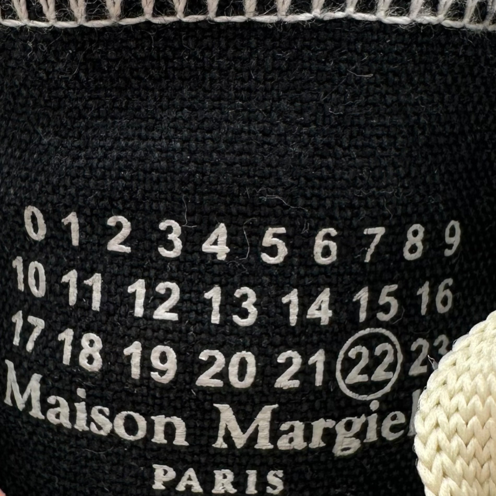 MAISON MARGIELA(メゾンマルジェラ) TABI CANVAS SNEAKER 足袋 キャンバス スニーカー 40(25cm~25.5cm程度) ブラック タビ