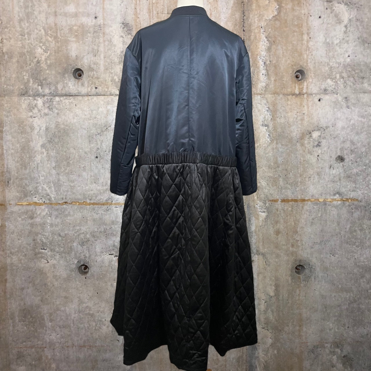 REKISAMI(レキサミ) MA-1 BOMBER DRESS/キルティングフレアロングコート RC-18134 FREE ブラック
