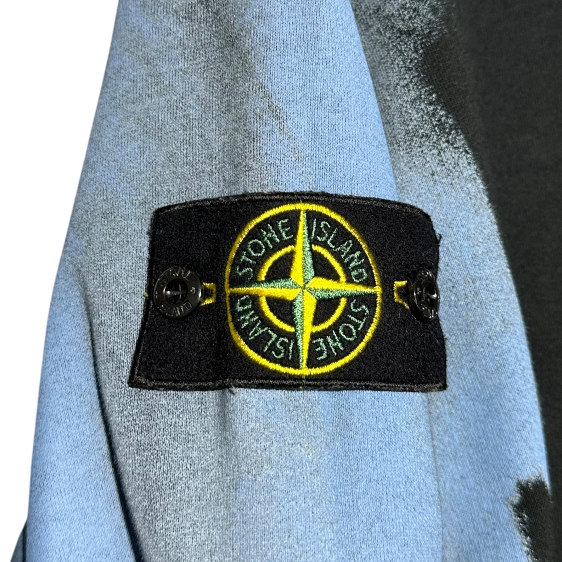 STONE ISLAND(ストーンアイランド) 22AW Blue Motion Saturation Crewneck Sweatshirt ブルー モーション サチュレーション クルーネック スウェット 771563045 M ブルー×ブラック ロゴ ワッペン