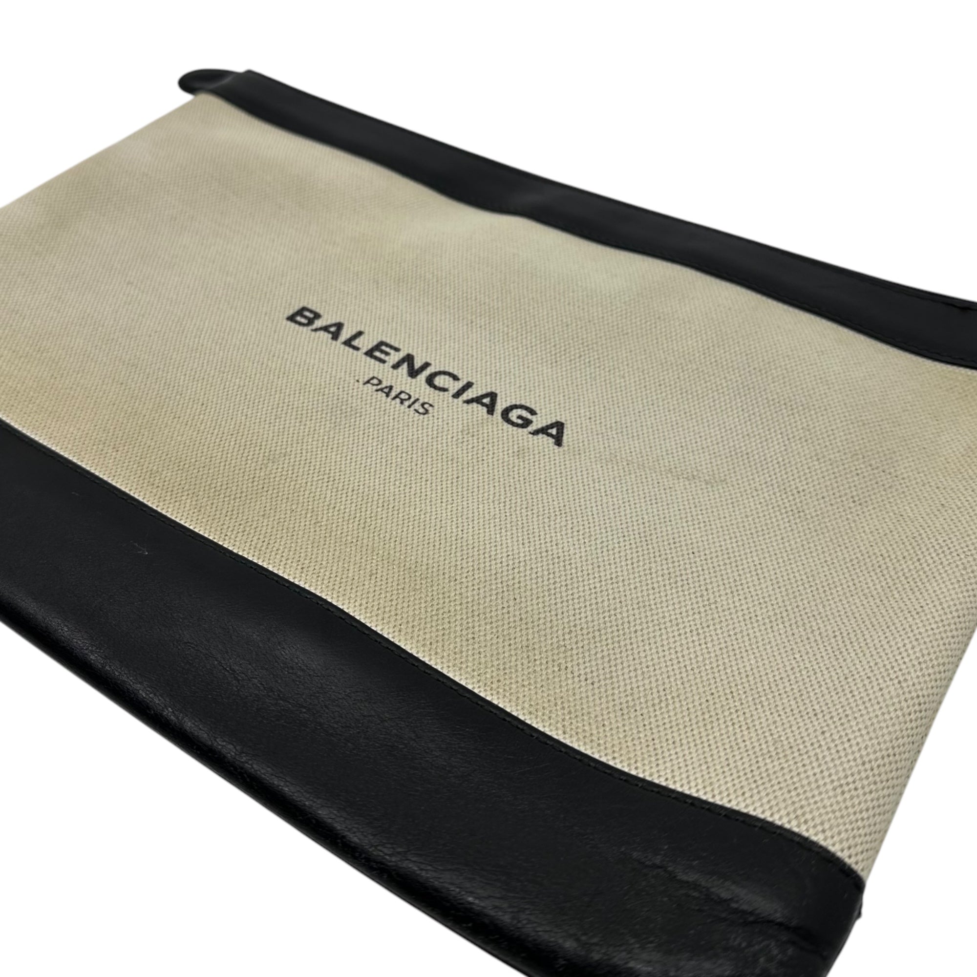 BALENCIAGA(バレンシアガ) Leather switching canvas clutch bag レザー 切替 キャンバス クラッチ バッグ 420407・1080・C・538735 FREE アイボリー×ブラック