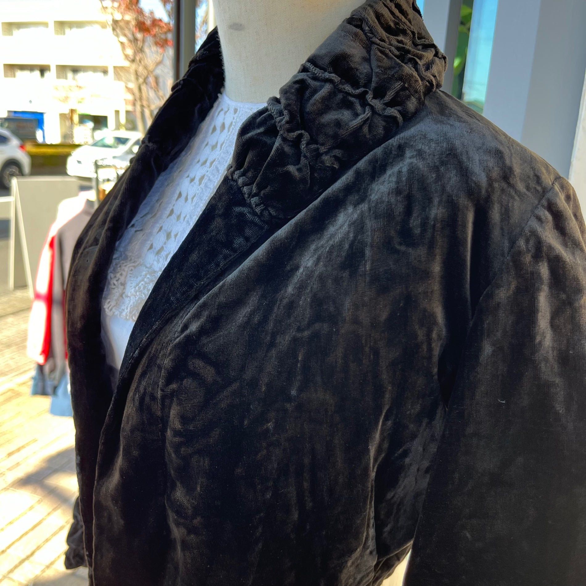 Euro Vintage(ヨーロッパヴィンテージ) Hida_00'~20's classic short velvet jacket/クラシカルショートベルベットジャケット 表記なし(Mサイズ程度) ブラック