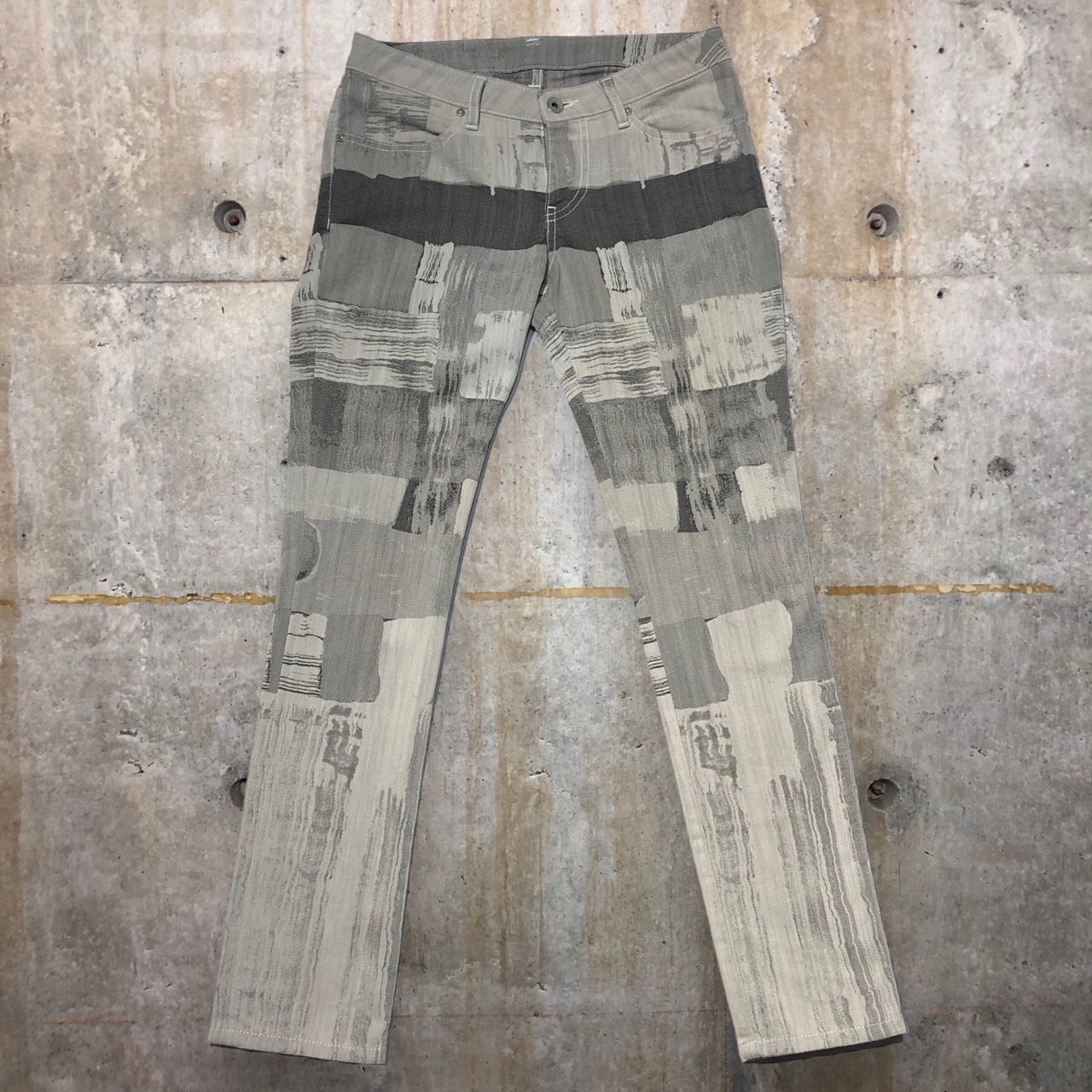 ISSEY MIYAKE(イッセイミヤケ) 水墨画デザインストレッチデニム IM31FF033 1(Sサイズ程度) グレー