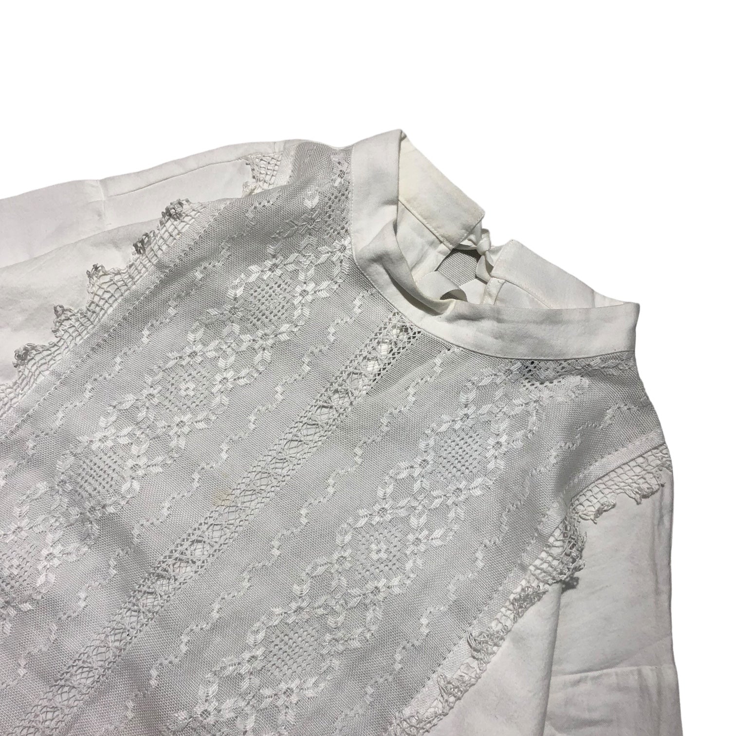 nesessaire(ネセセア) AOPOI remake blouse アオポイ リメイク ブラウス 18-3-3001 FREE ホワイト 参考定価25,300円(税込)