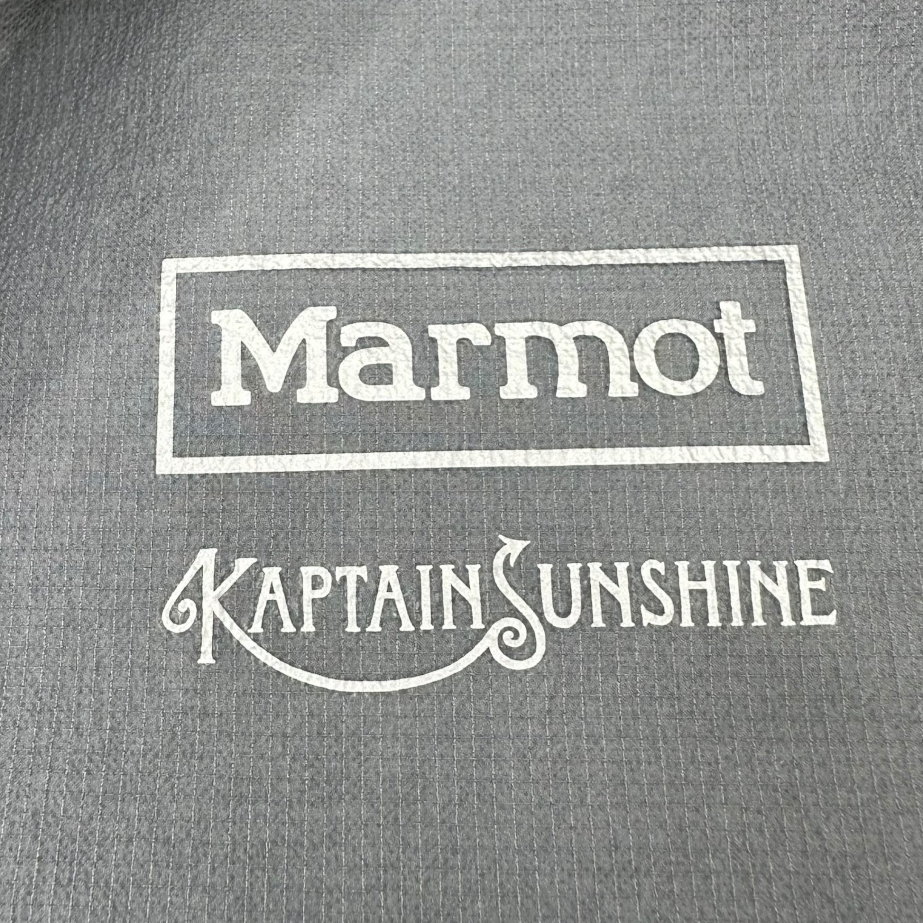 KAPTAIN SUNSHINE × Marmot(キャプテンサンシャイン × マーモット) Salvage Parka Nylon Anorak サルベージ パーカー ナイロン アノラック TOMLJK06FS S グレーブルー