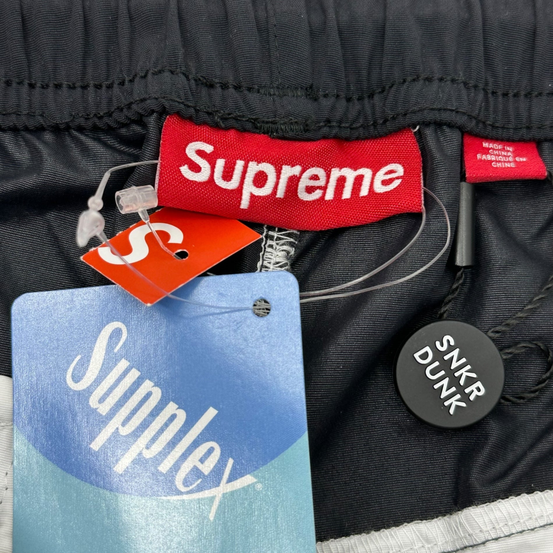 SUPREME(シュプリーム) 24SS Curve Nylon Short - Light Purple カーブ ナイロン ショート M ホワイト×パープル ハーフ ショート パンツ ロゴ