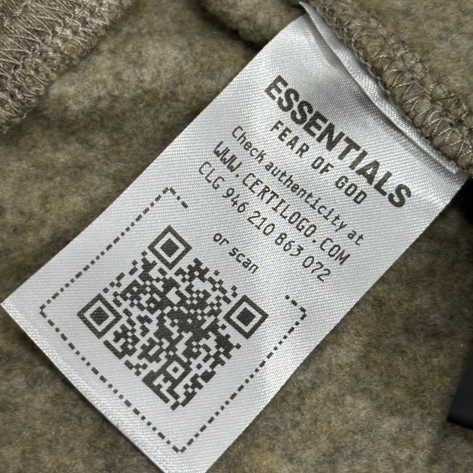 Fear of God ESSENTIALS(フィアオブゴッドエッセンシャルズ) Sweat Shorts スウェット ショーツ RC-22003 S オートミール ハーフ ショート パンツ ドローコード