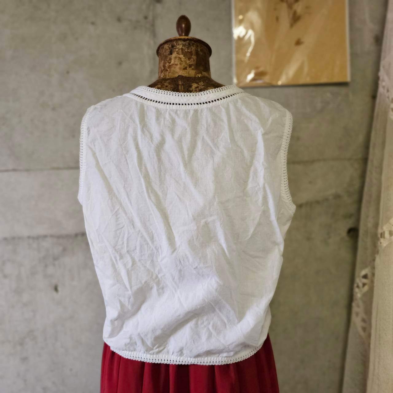 vintage(ヴィンテージ) silver stich and lace vest 刺繍とレースの前開きベスト ブラウス 表記無し(M~Lサイズ程度) ホワイト(刺繍:シルバー)