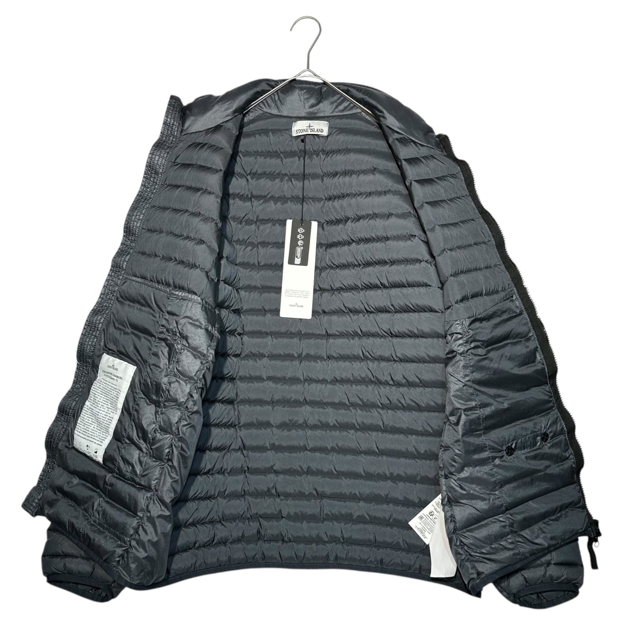 STONE ISLAND(ストーンアイランド) 23AW LOOM WOVEN CHAMBERS R-NYLON DOWN-TC PACKABLE パッカブル ダウン ジャケット 791542324 XL グレー ブルゾン