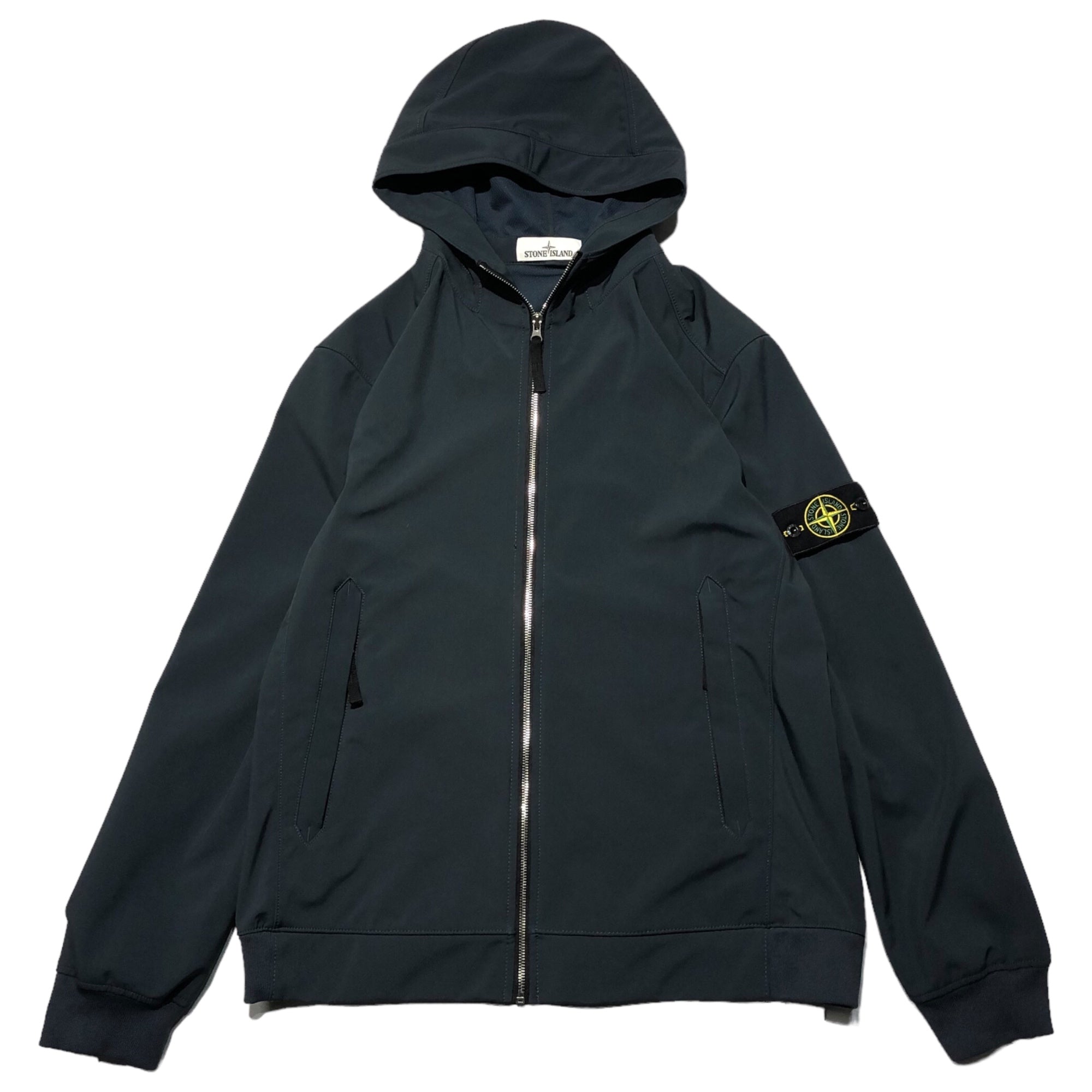 STONE ISLAND(ストーンアイランド) LIGHT SOFT SHELL-R ライト ソフト シェル R 721540927 XL ネイビー マウンテンパーカー ナイロン ジップ パーカー ジャケット 腕章